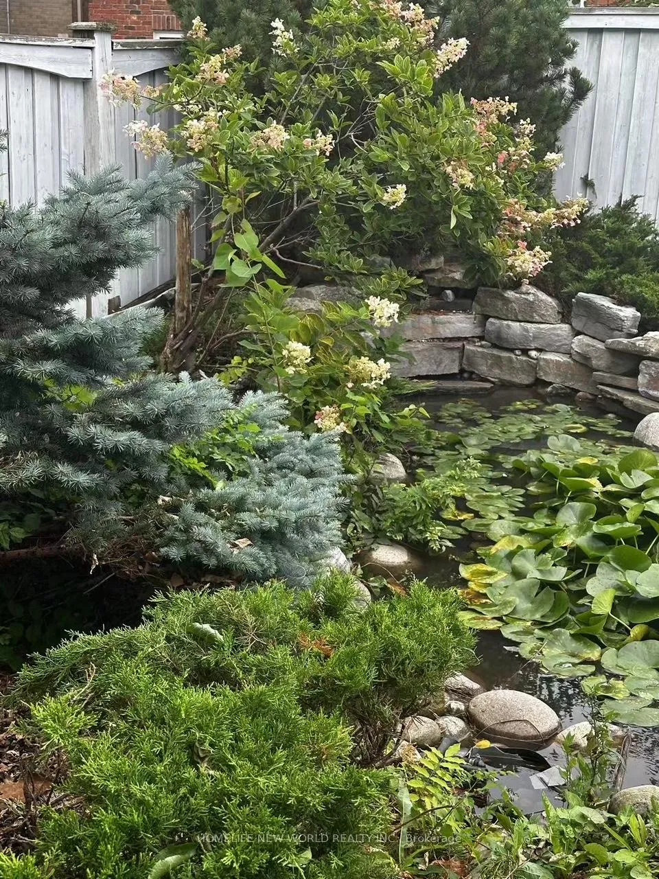 Photo 15 of 40 Irish Rose Drive, Markham, Berczy — HOMEH