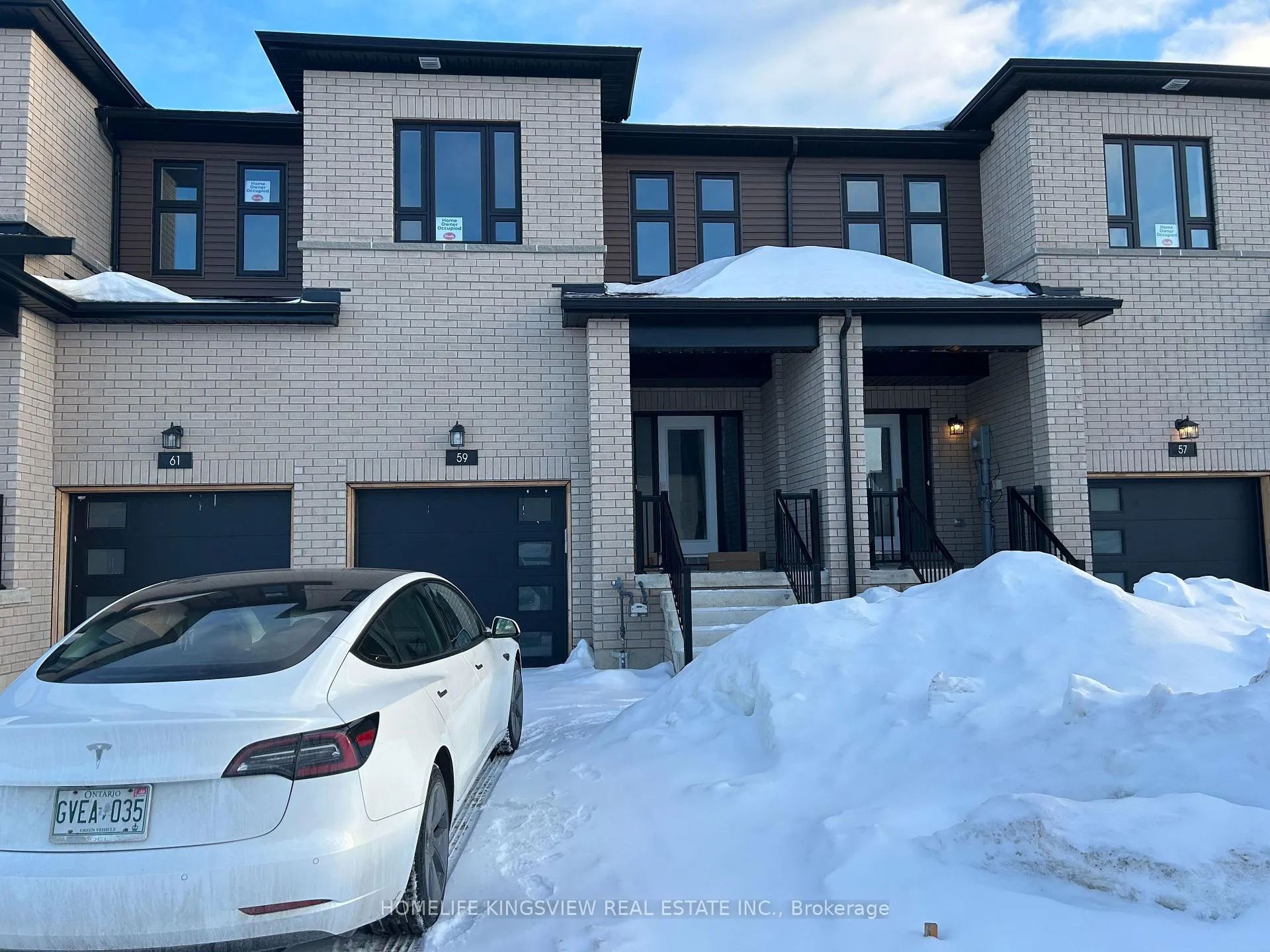 Photo 1 of 59 gateway Drive, Barrie, Rural Barrie Southeast — HOMEH