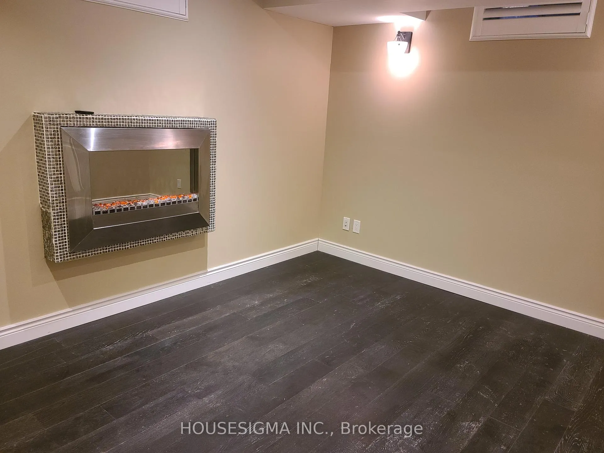 Photo 12 of Unit Lower, 48 Linacre Drive, Richmond Hill, Oak Ridges — HOMEH