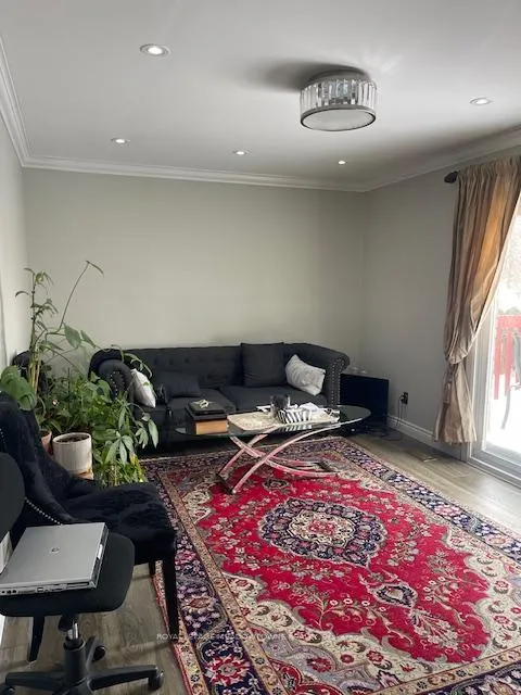 Photo 13 of 158 Stephen Street, Richmond Hill, North Richvale — HOMEH