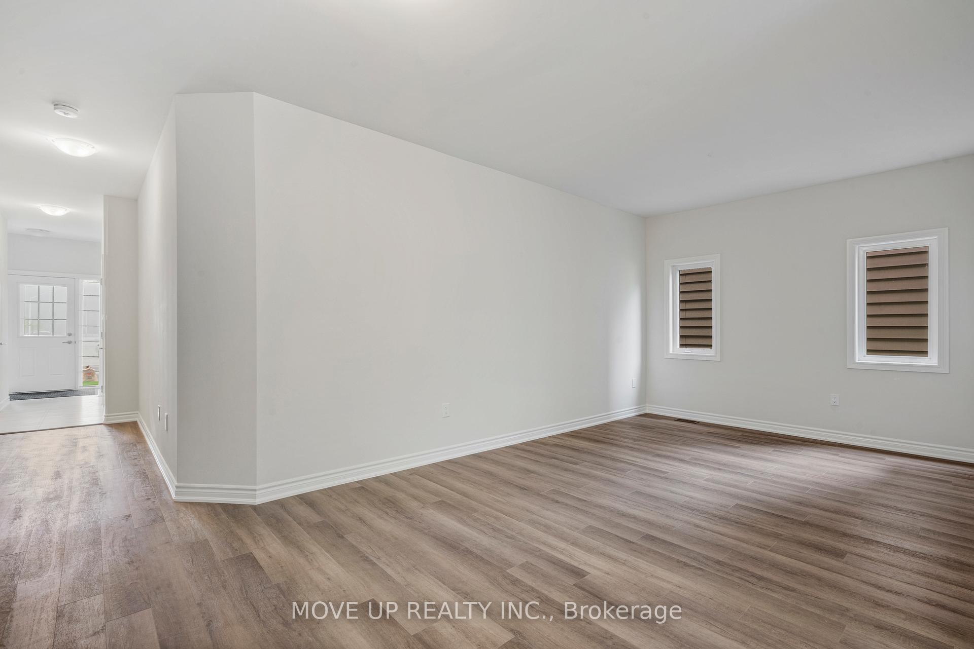 Photo 6 of 325 Beechwood Forest Lane, Gravenhurst, Muskoka (S) — HOMEH