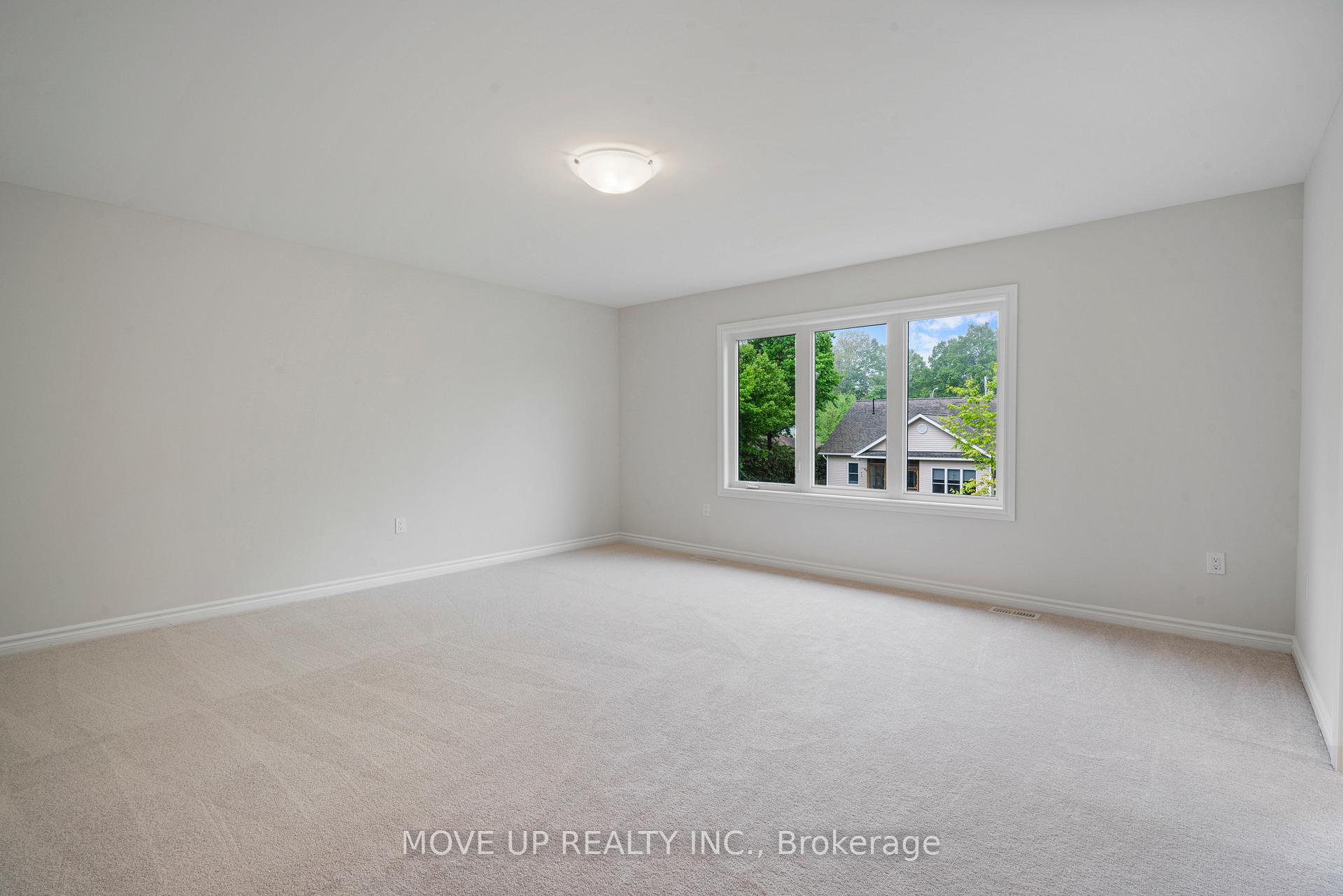 Photo 26 of 325 Beechwood Forest Lane, Gravenhurst, Muskoka (S) — HOMEH