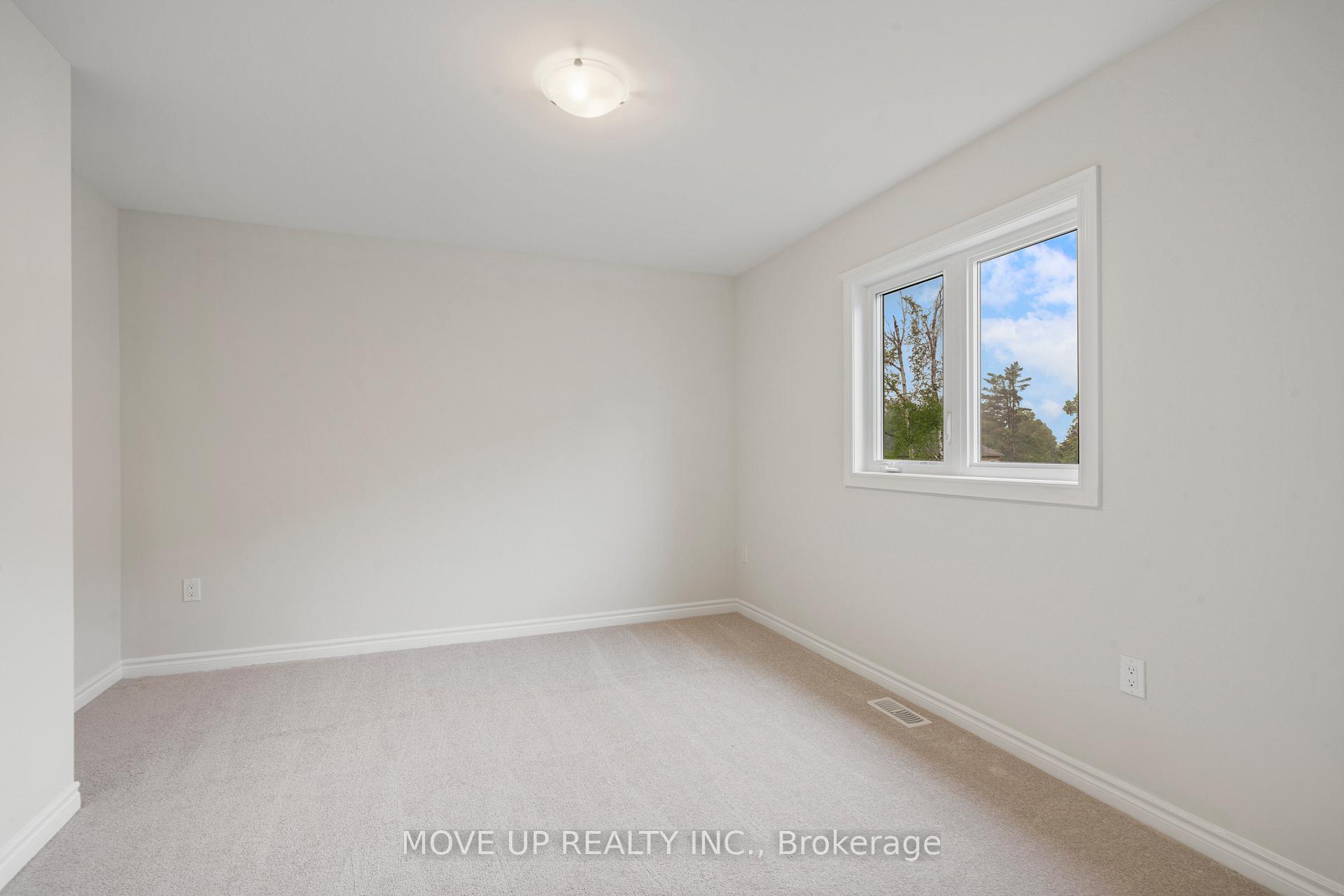 Photo 31 of 325 Beechwood Forest Lane, Gravenhurst, Muskoka (S) — HOMEH