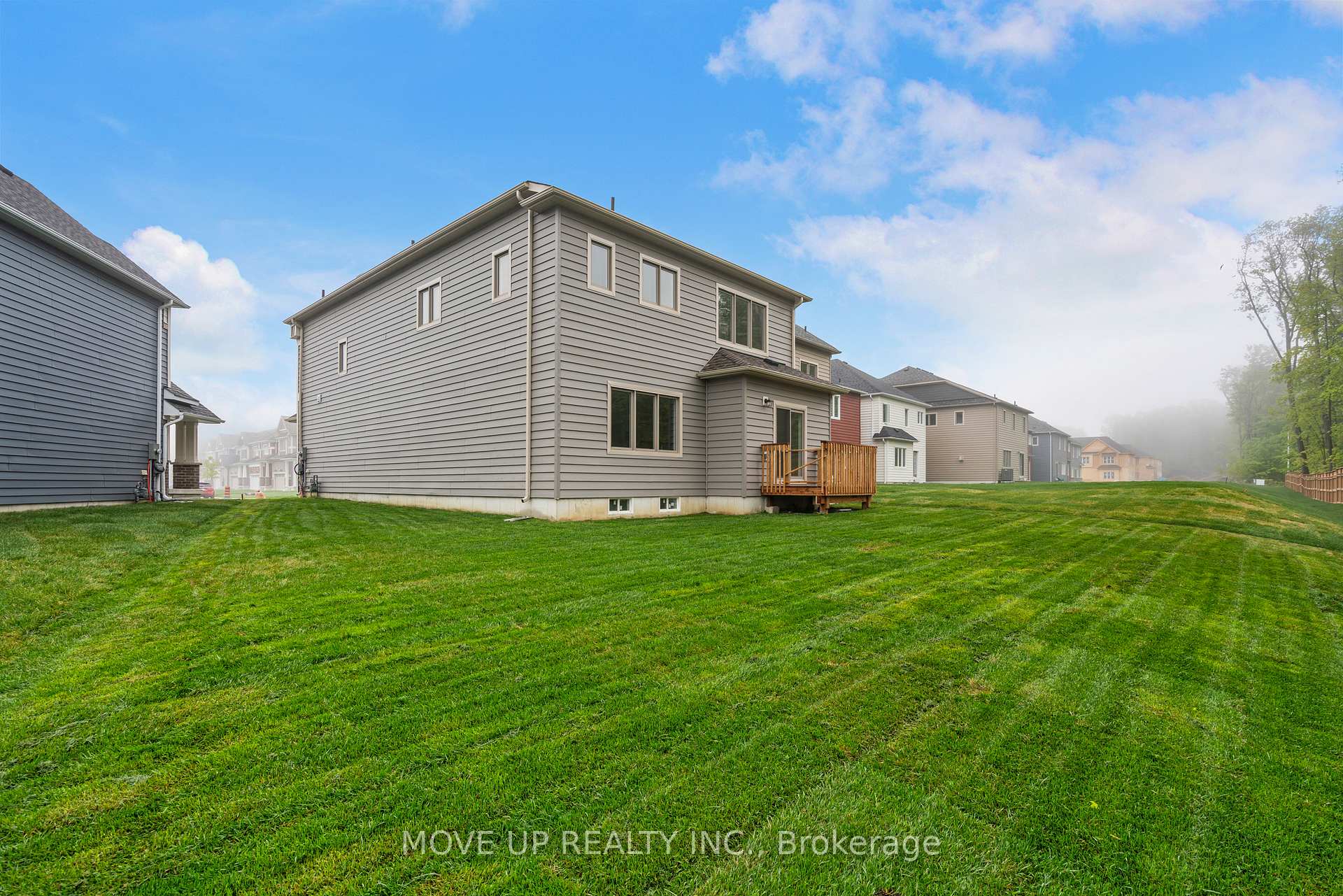 Photo 36 of 325 Beechwood Forest Lane, Gravenhurst, Muskoka (S) — HOMEH
