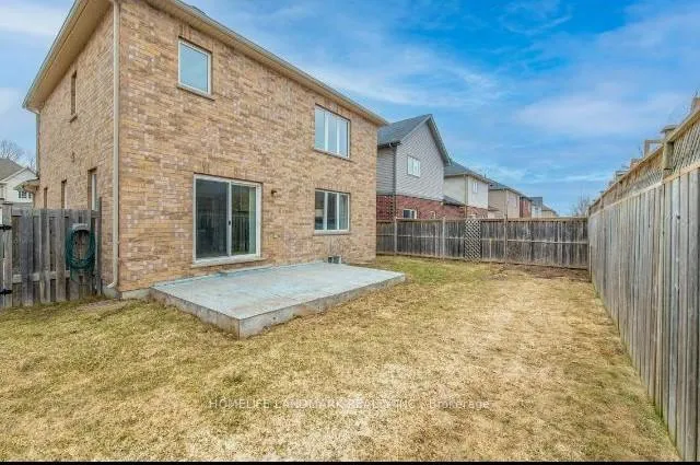 Photo 18 of 15 Megan Crescent, Barrie, Ardagh — HOMEH