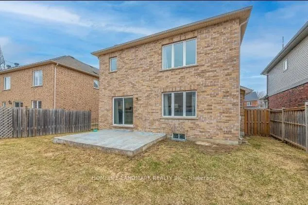 Photo 19 of 15 Megan Crescent, Barrie, Ardagh — HOMEH