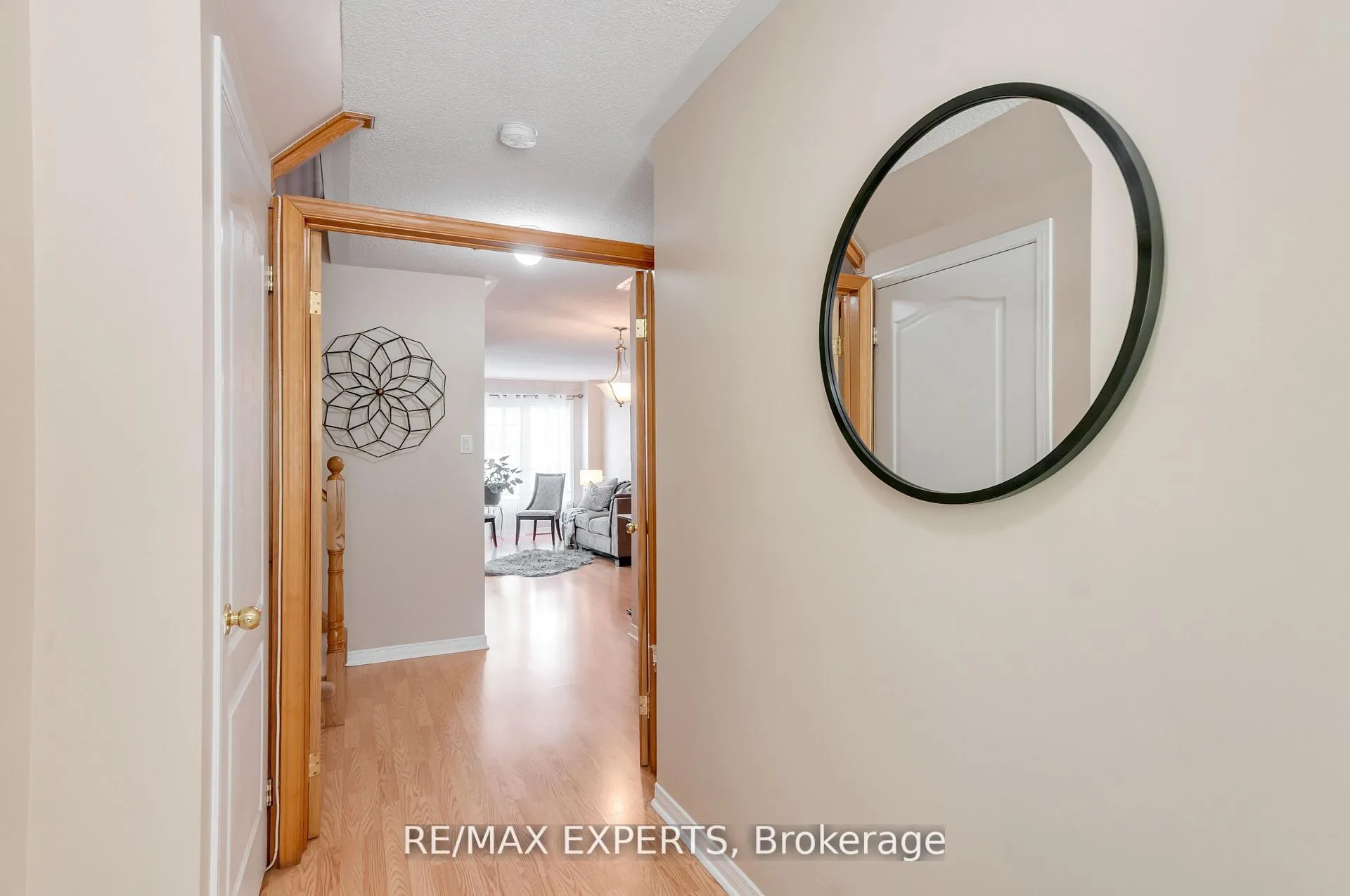 Photo 6 of 76 Eagle Trace Drive, Brampton, Sandringham-Wellington — HOMEH