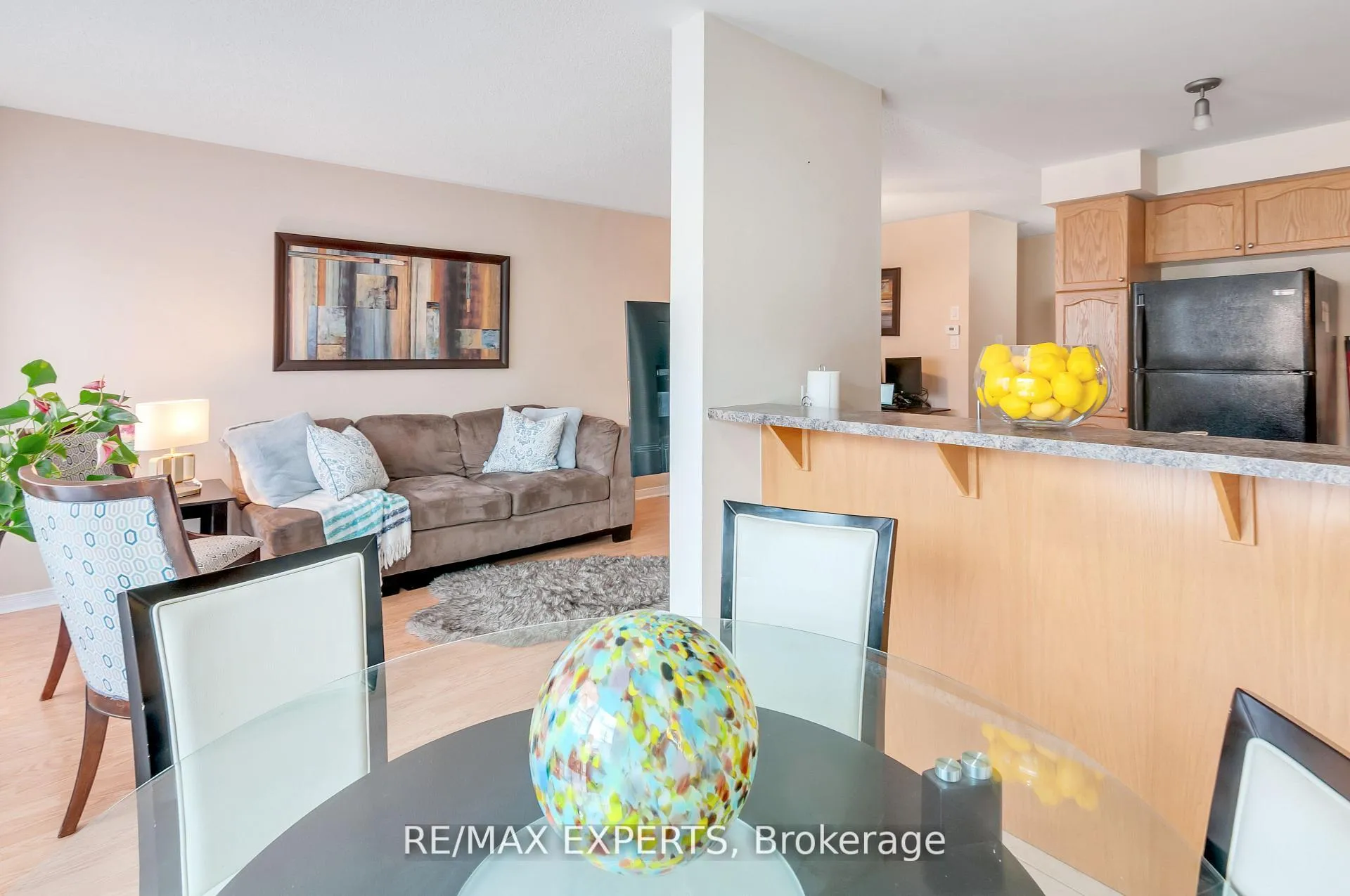 Photo 10 of 76 Eagle Trace Drive, Brampton, Sandringham-Wellington — HOMEH