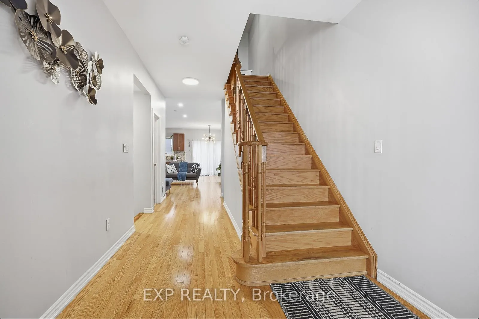 Photo 2 of 138 Agava Street, Brampton, Northwest Brampton — HOMEH