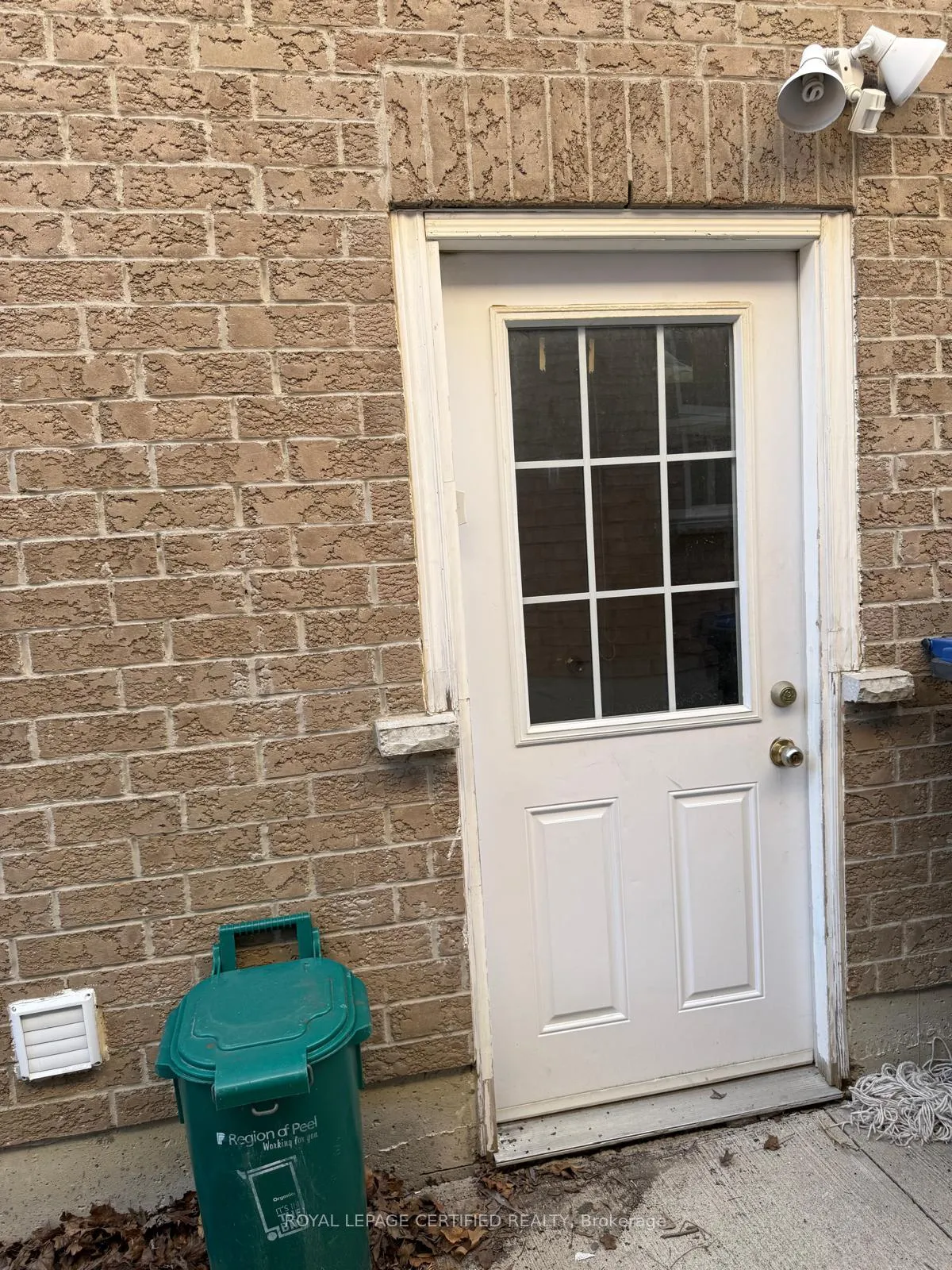Photo 2 of Unit Lower, 88 Williamson Drive, Brampton, Fletcher's Meadow — HOMEH
