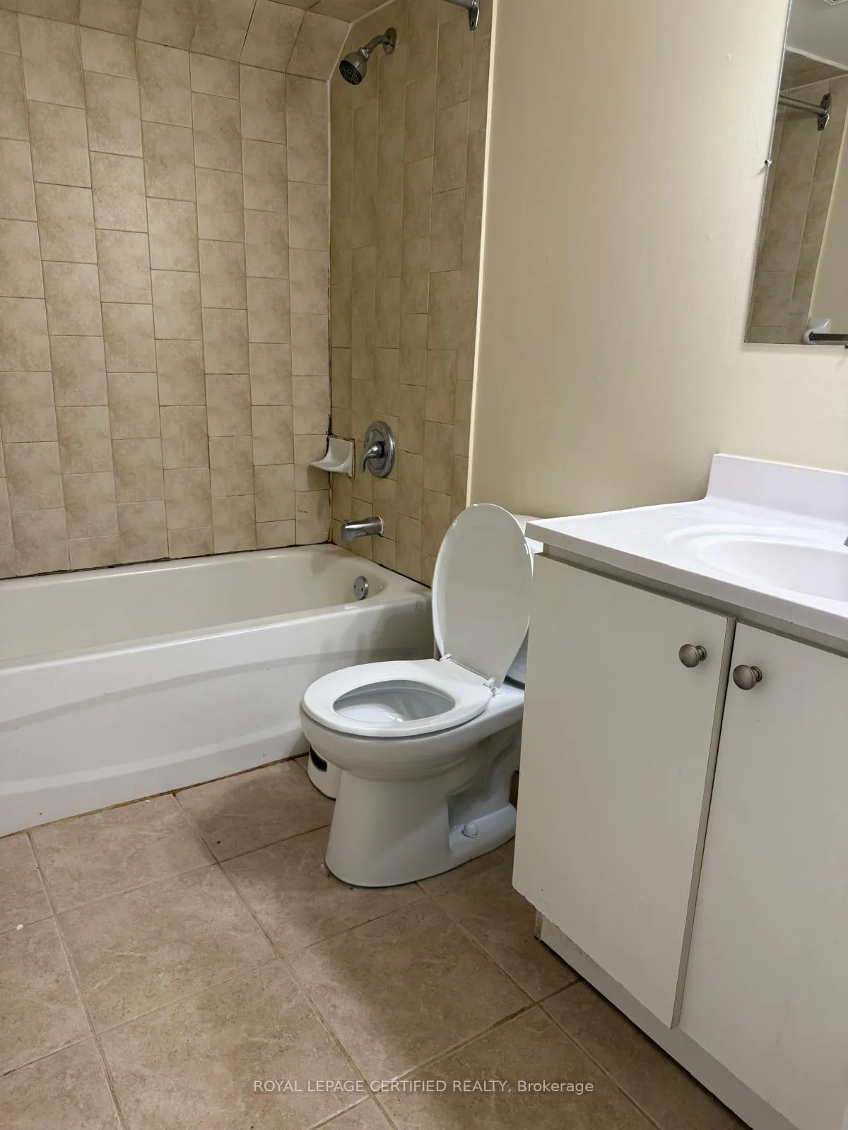 Photo 11 of Unit Lower, 88 Williamson Drive, Brampton, Fletcher's Meadow — HOMEH