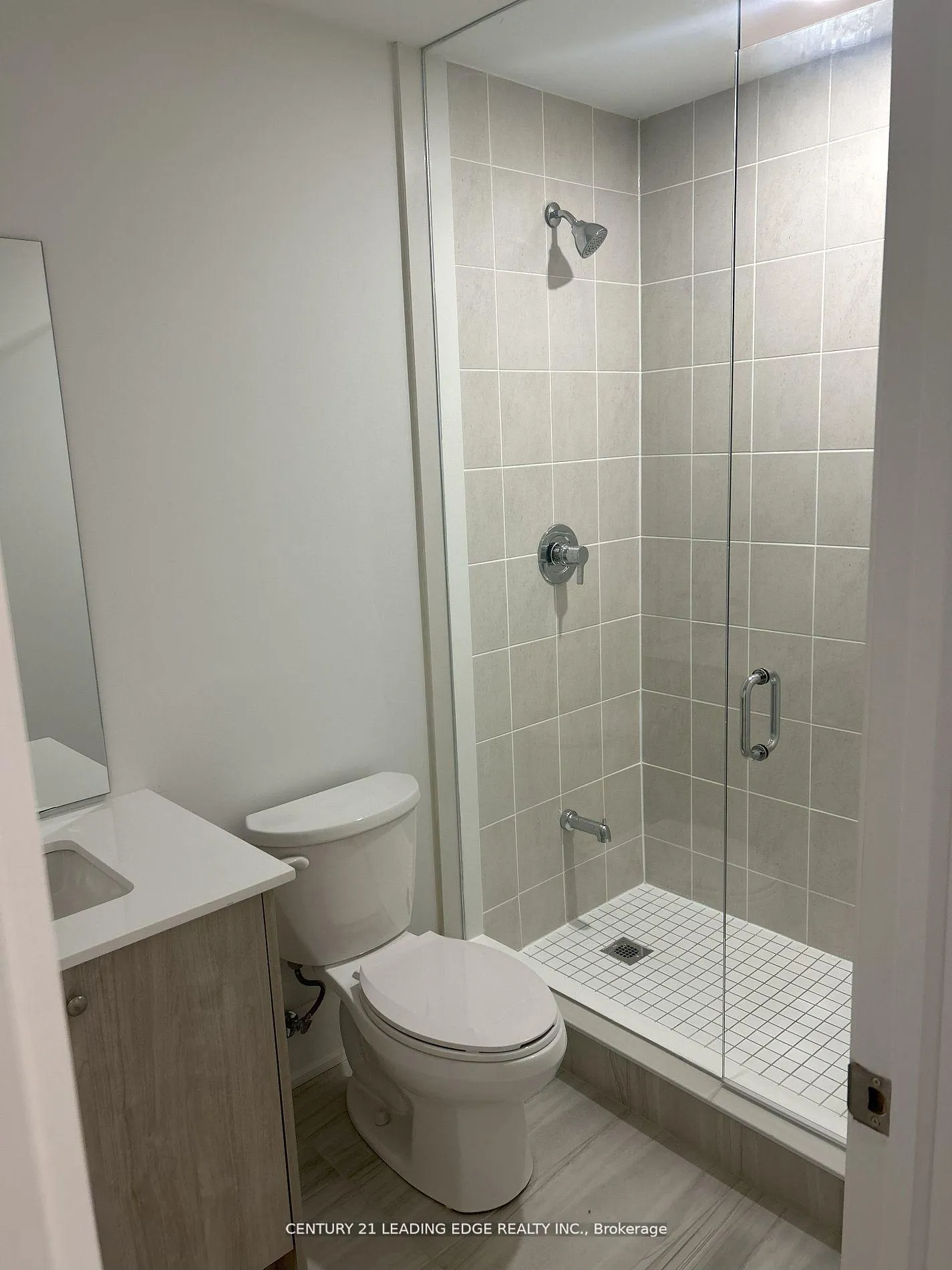 Photo 11 of 527 Kleinburg Summit Way, Vaughan, Kleinburg — HOMEH