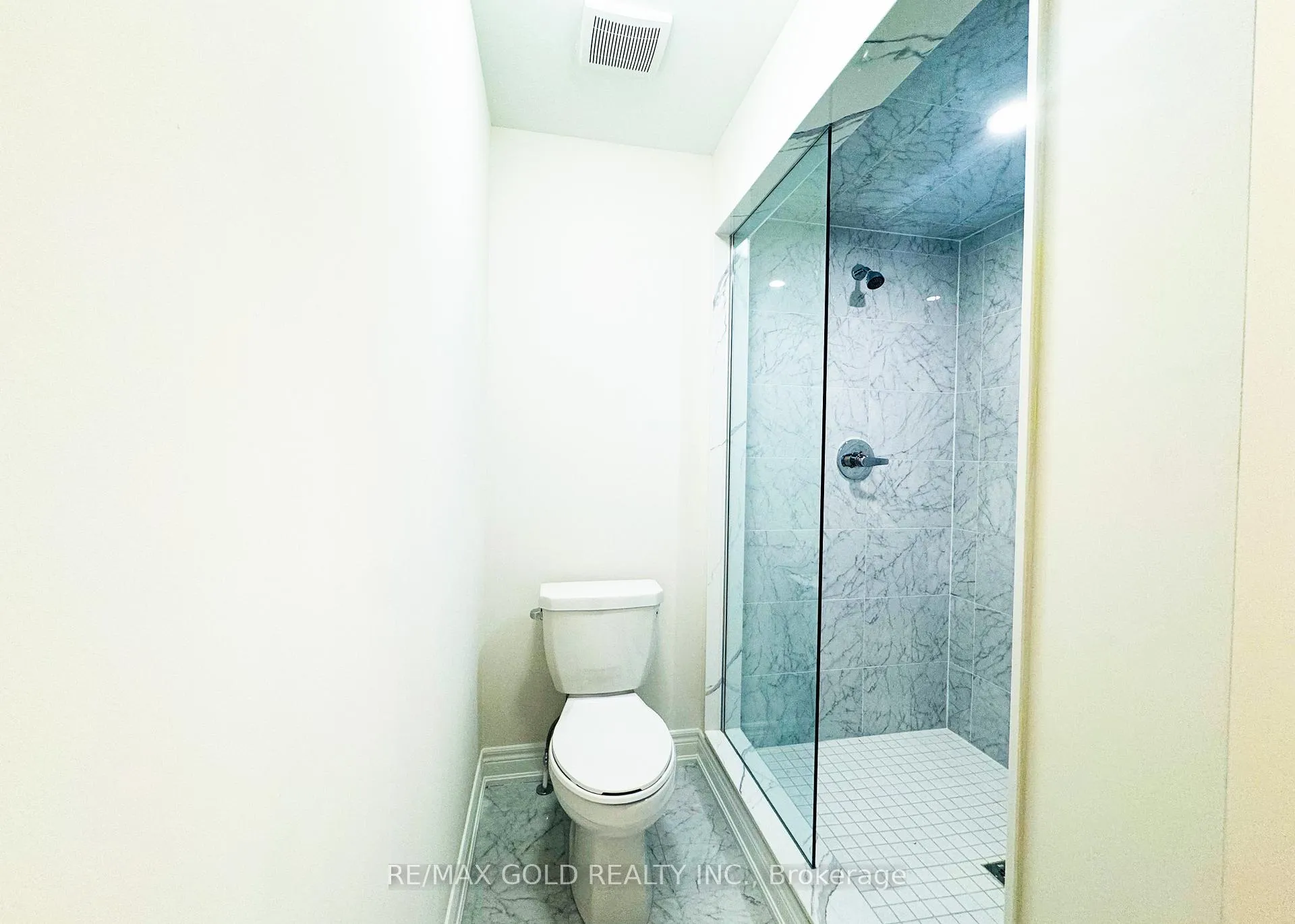 Photo 12 of 74 Grassbank Road, Brampton, Sandringham-Wellington North — HOMEH