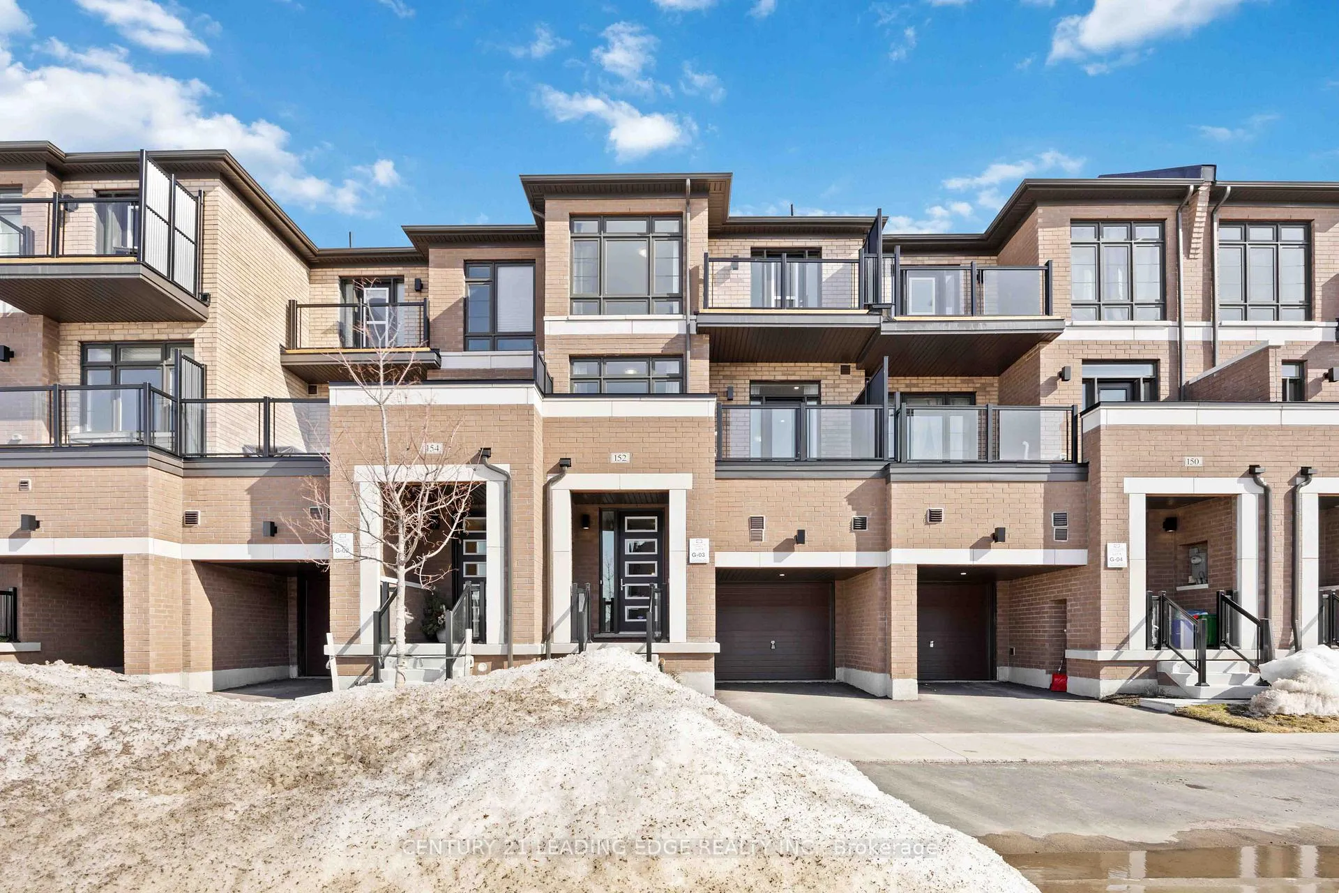Photo 1 of 152 Turnberry Lane, Barrie, Painswick South — HOMEH