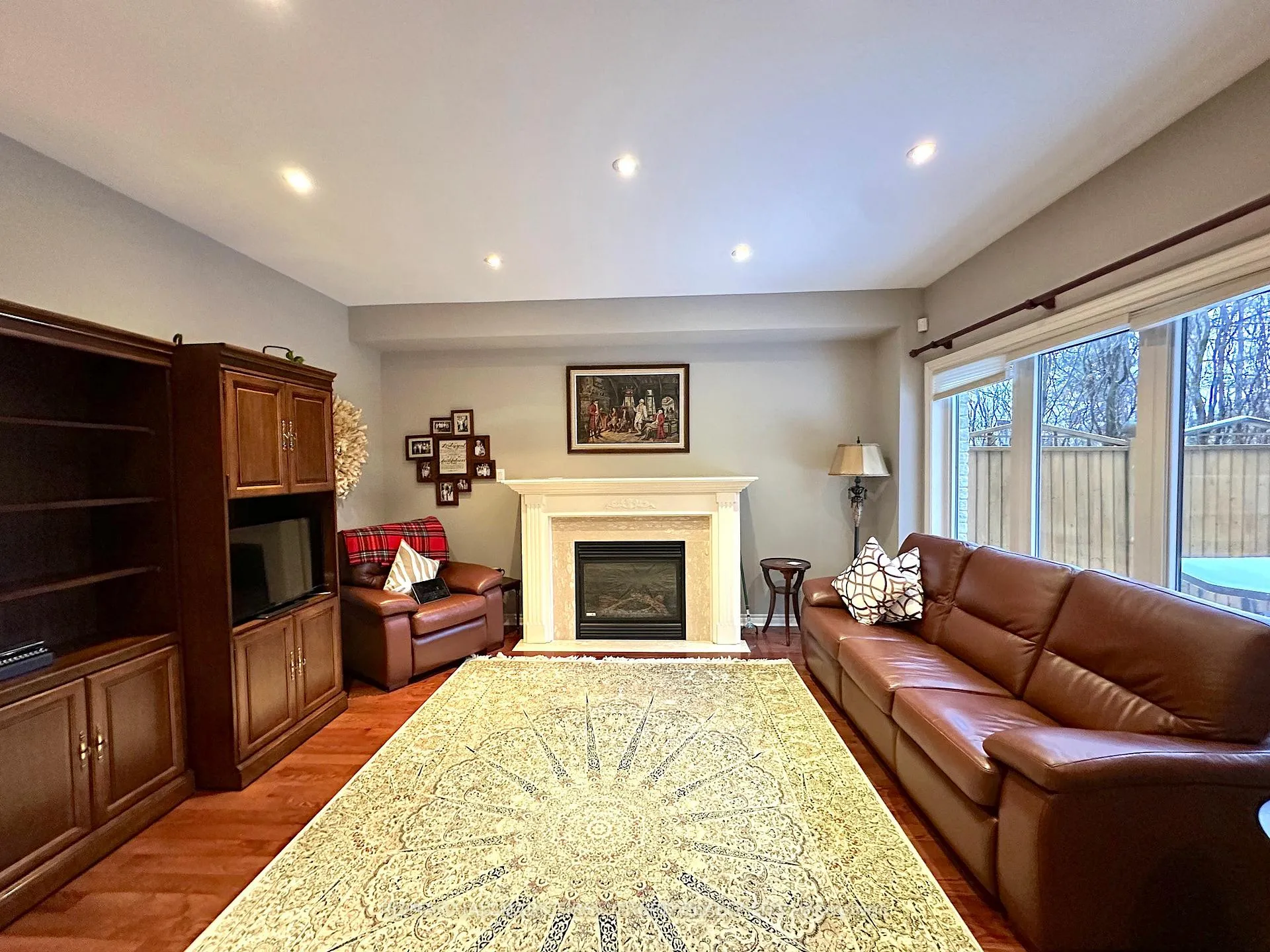 Photo 7 of 1499 Rougemount Drive, Pickering, Rougemount — HOMEH