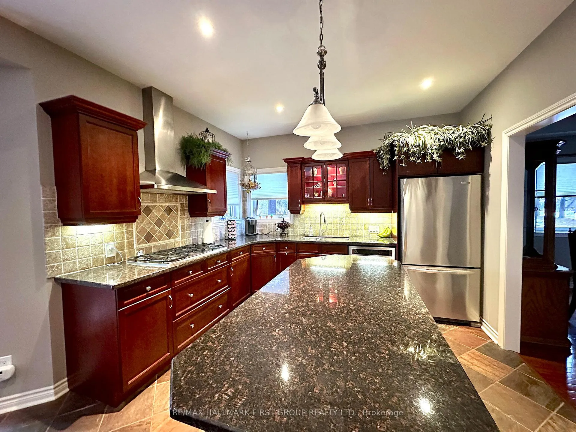 Photo 13 of 1499 Rougemount Drive, Pickering, Rougemount — HOMEH