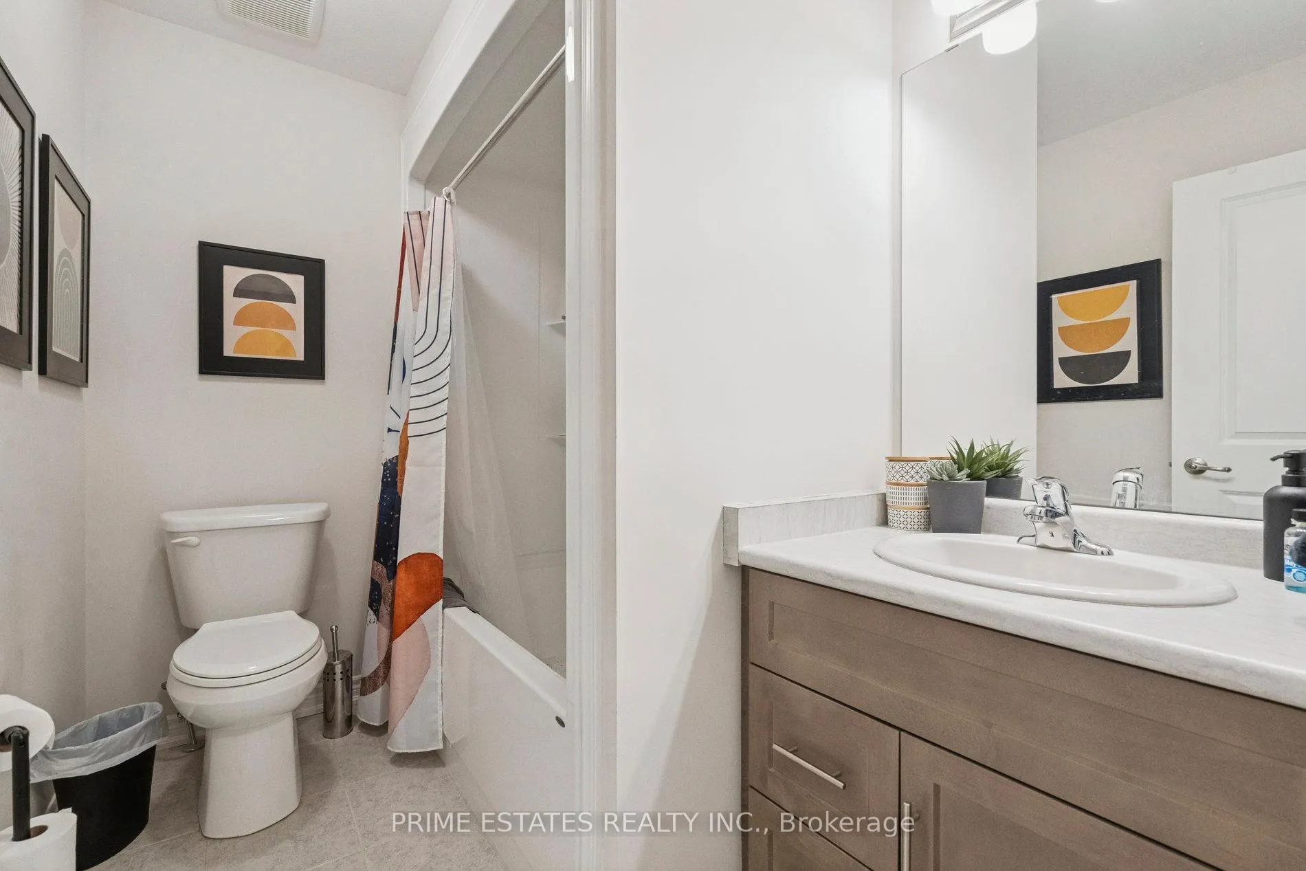 Photo 22 of 26 Lymburner Street, Pelham, Fonthill — HOMEH