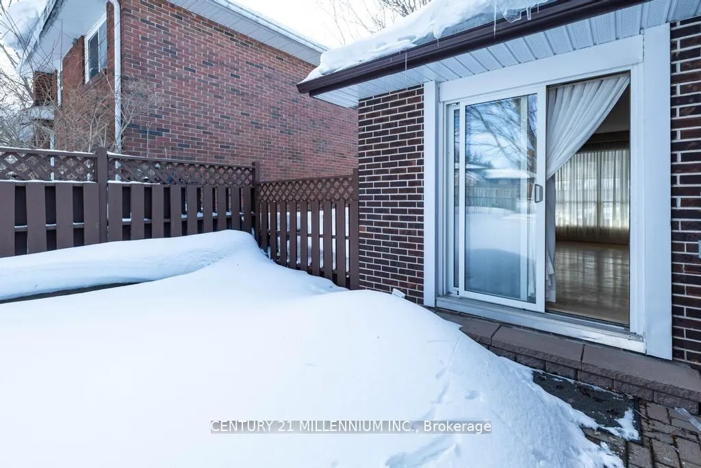 Photo 23 of 295 Duckworth Street, Barrie, Grove East — HOMEH