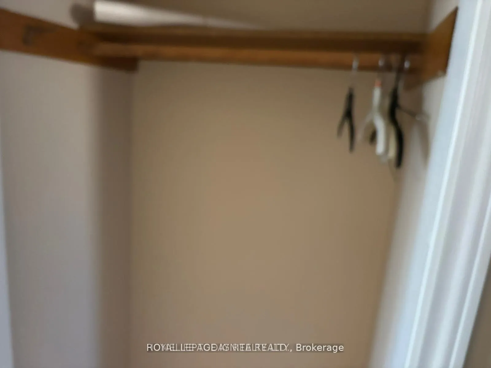 Photo 15 of Unit Main, 543 Glendene Crescent, Waterloo — HOMEH