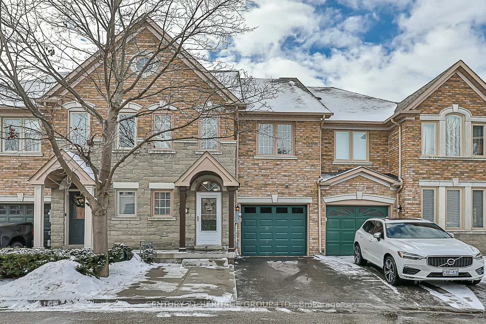 Photo 1 of 180 Blue Willow Drive, Vaughan, East Woodbridge — HOMEH