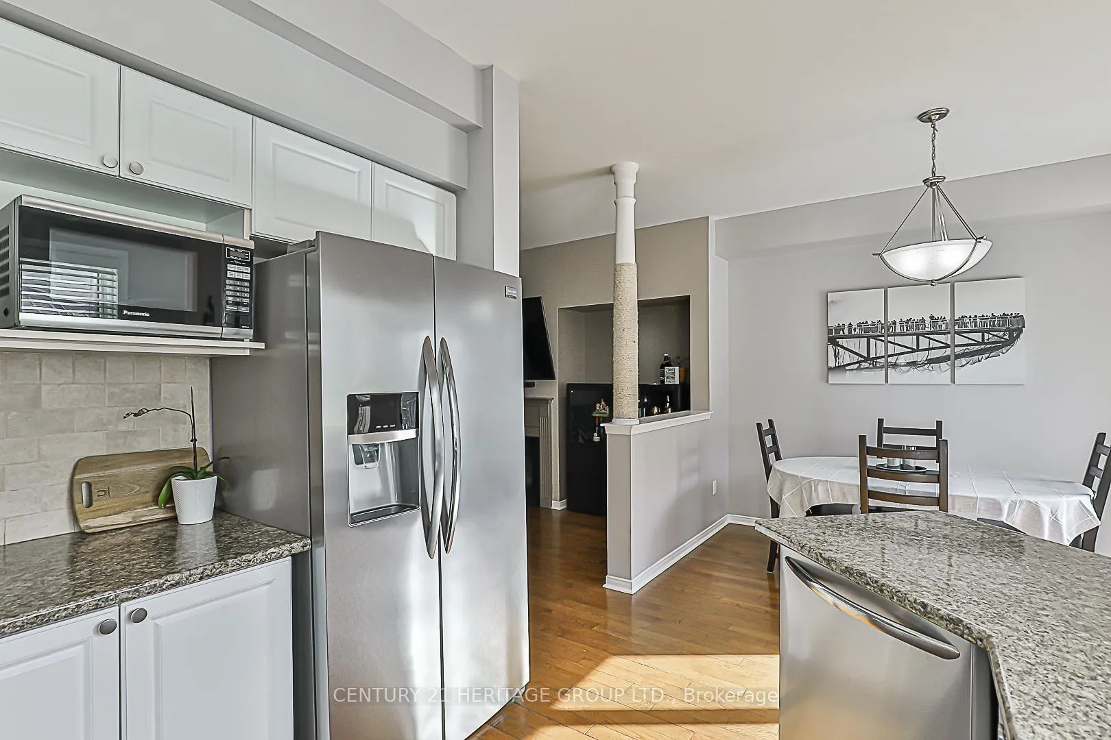 Photo 16 of 180 Blue Willow Drive, Vaughan, East Woodbridge — HOMEH
