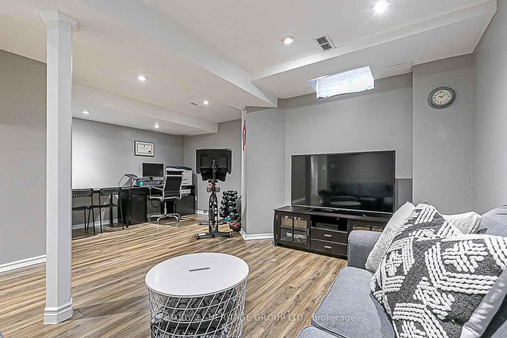 Photo 33 of 180 Blue Willow Drive, Vaughan, East Woodbridge — HOMEH