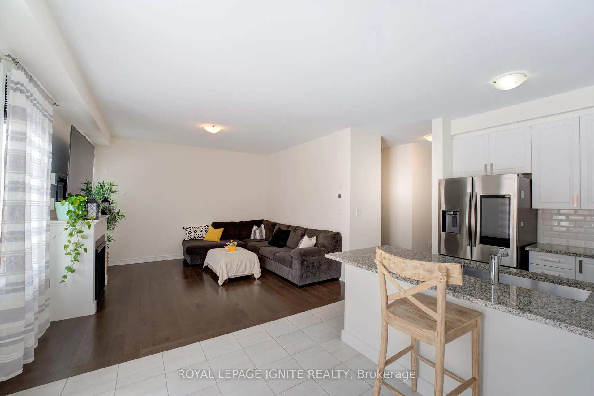Photo 13 of 2580 Craftsman Drive, Oshawa, Windfields — HOMEH
