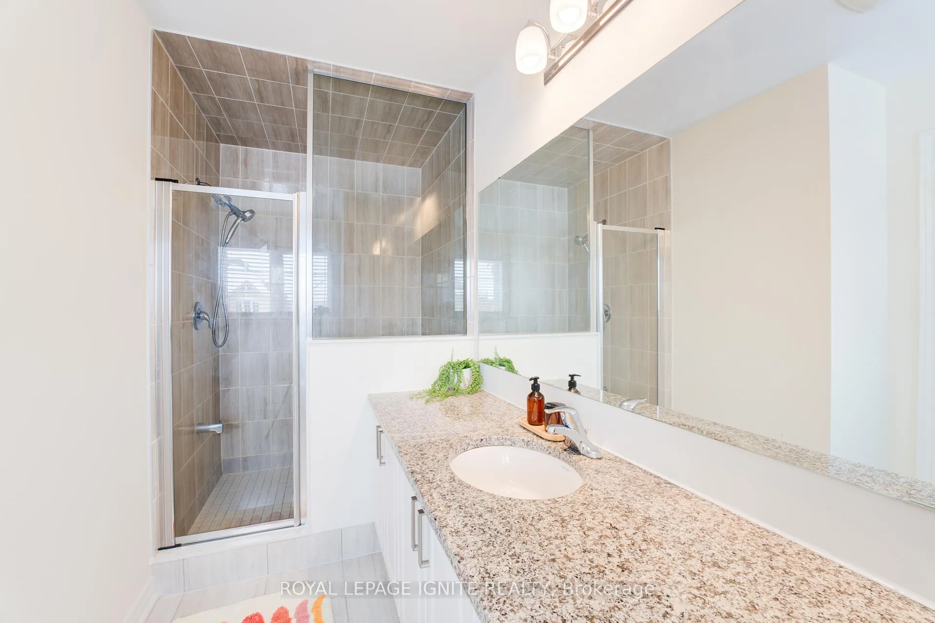 Photo 19 of 2580 Craftsman Drive, Oshawa, Windfields — HOMEH