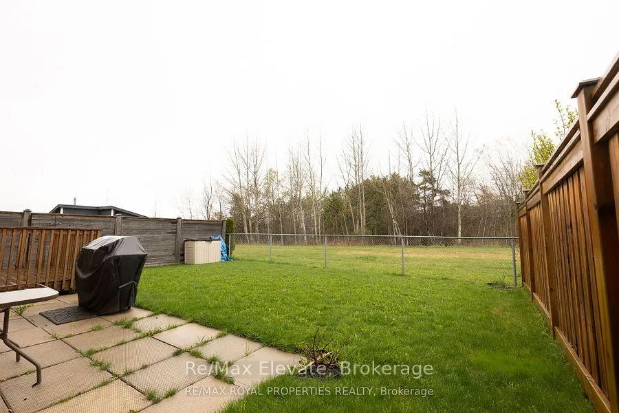 Photo 22 of 4 Trotter Court, Barrie, Holly — HOMEH