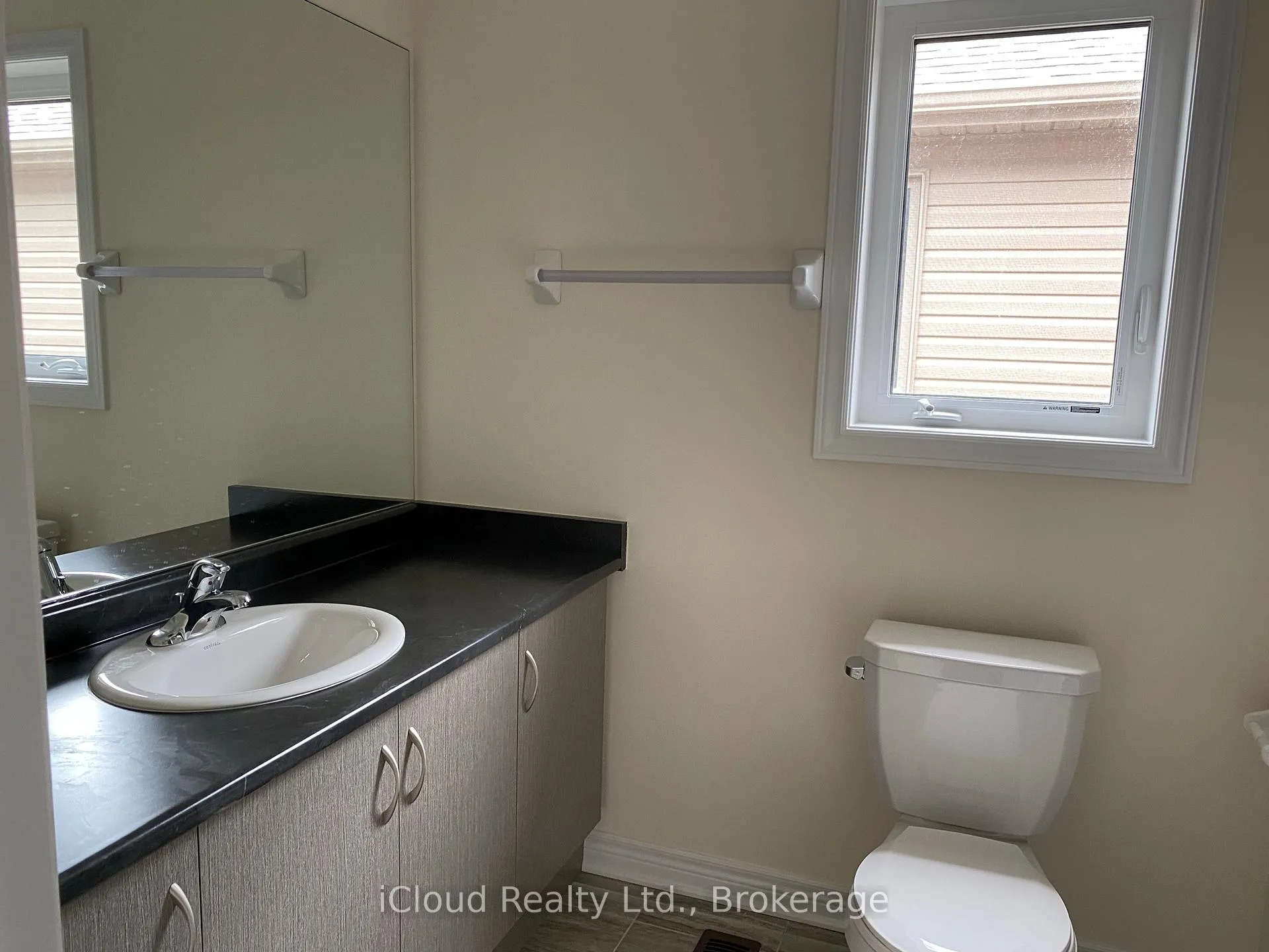 Photo 8 of Unit Upper, 37 Homestead Way, Thorold, Rolling Meadows — HOMEH