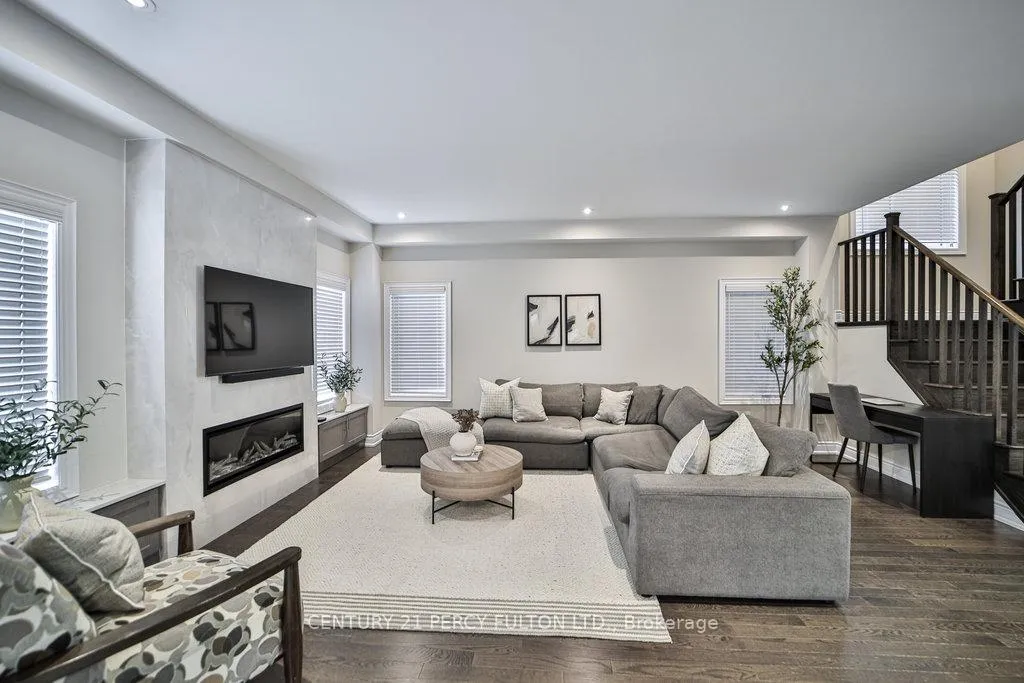 Photo 9 of 1006 Cole Street, Innisfil, Alcona — HOMEH