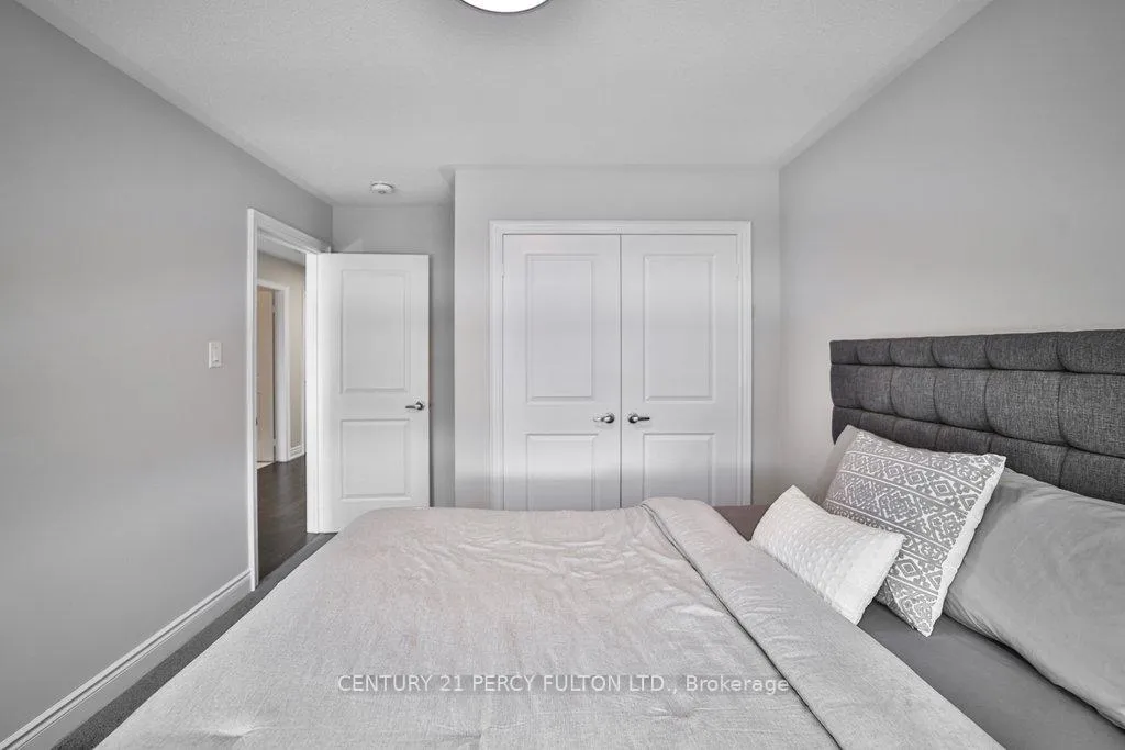 Photo 20 of 1006 Cole Street, Innisfil, Alcona — HOMEH