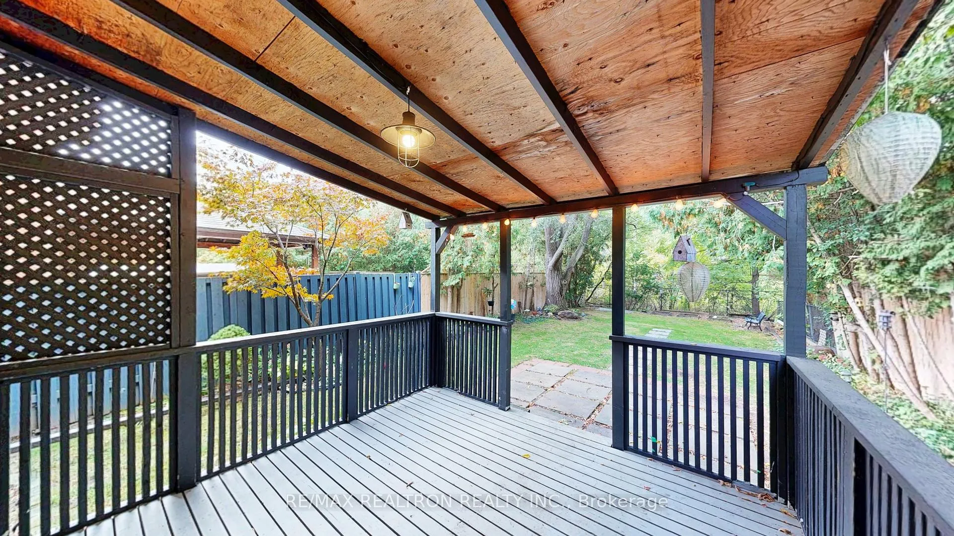 Photo 45 of 74 Trothen Circle, Markham, Markham Village — HOMEH