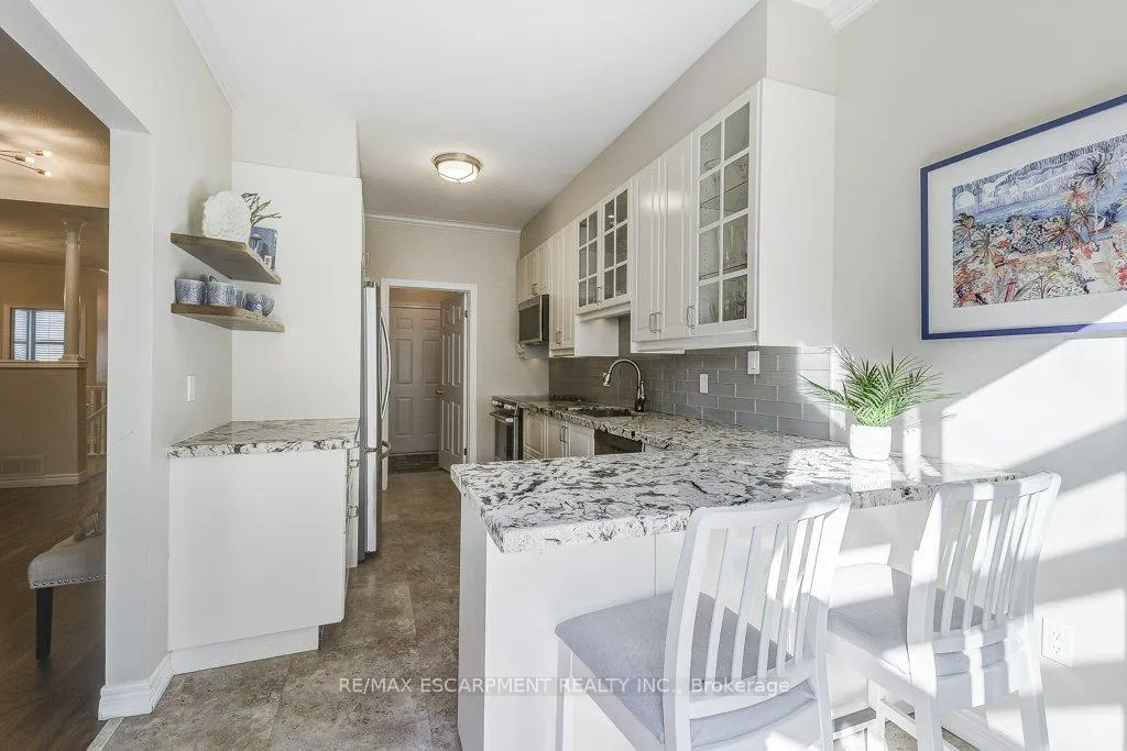 Photo 13 of 93 Egret Avenue, Hamilton, Mount Hope — HOMEH