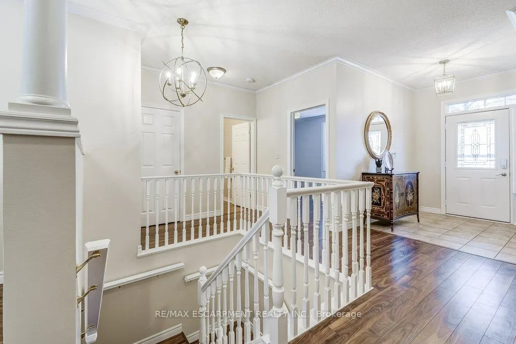 Photo 22 of 93 Egret Avenue, Hamilton, Mount Hope — HOMEH