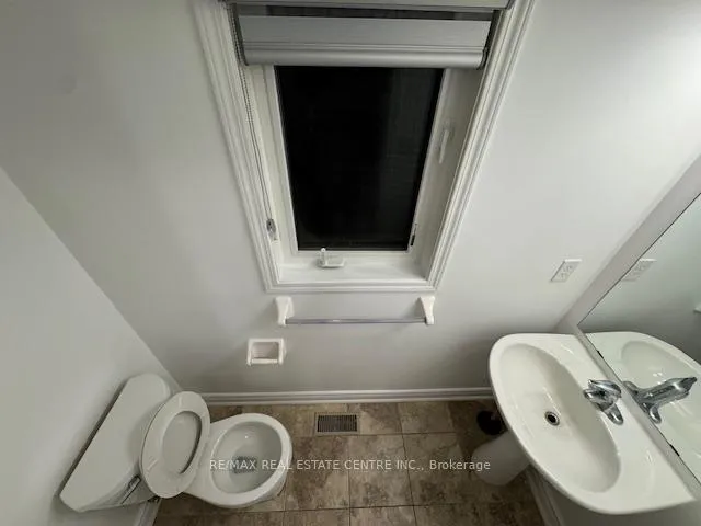 Photo 14 of 56 Cleghorn Drive, Hamilton, Binbrook — HOMEH