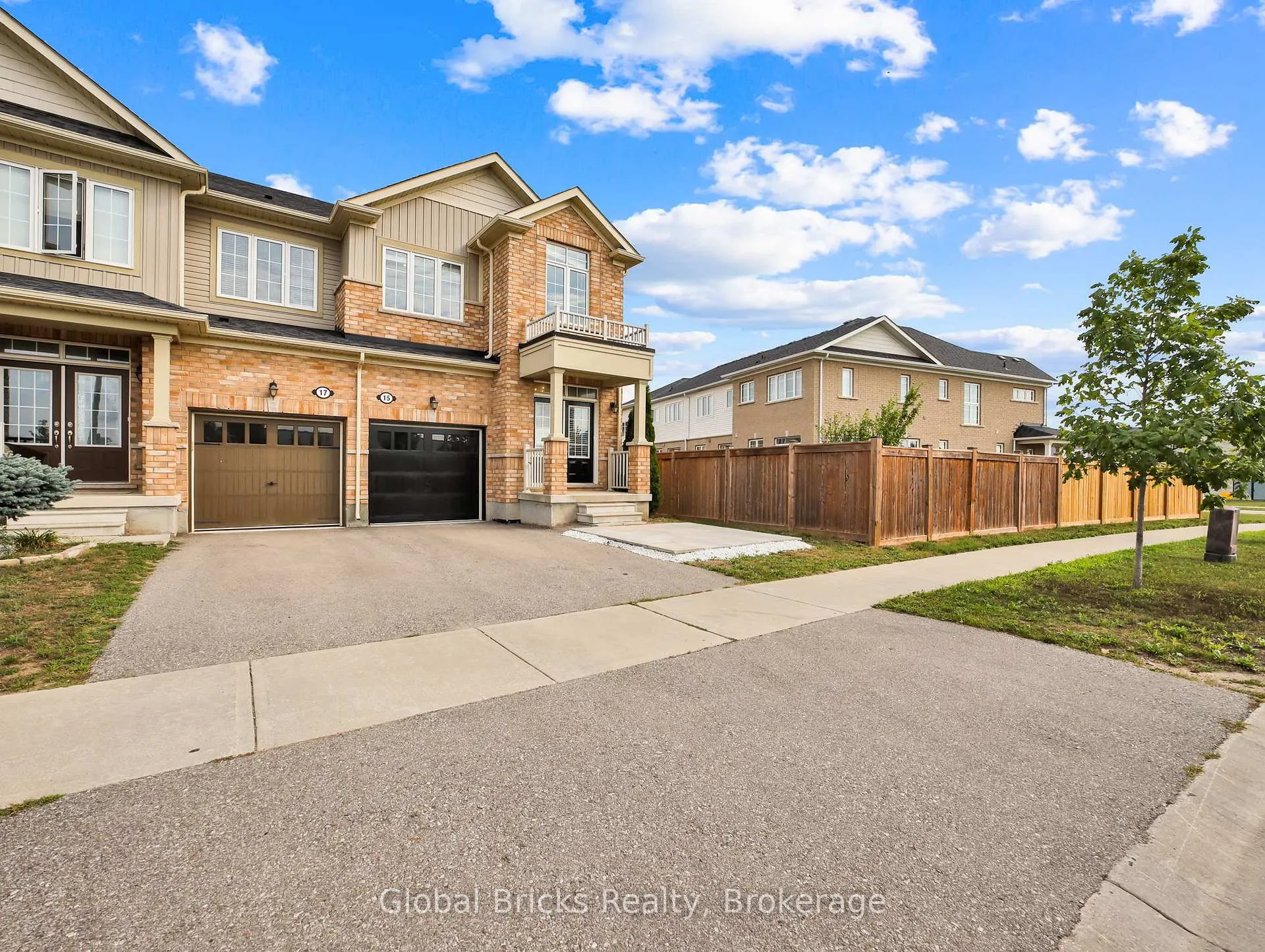 Photo 4 of 15 Hartley Avenue, Brant, Paris — HOMEH