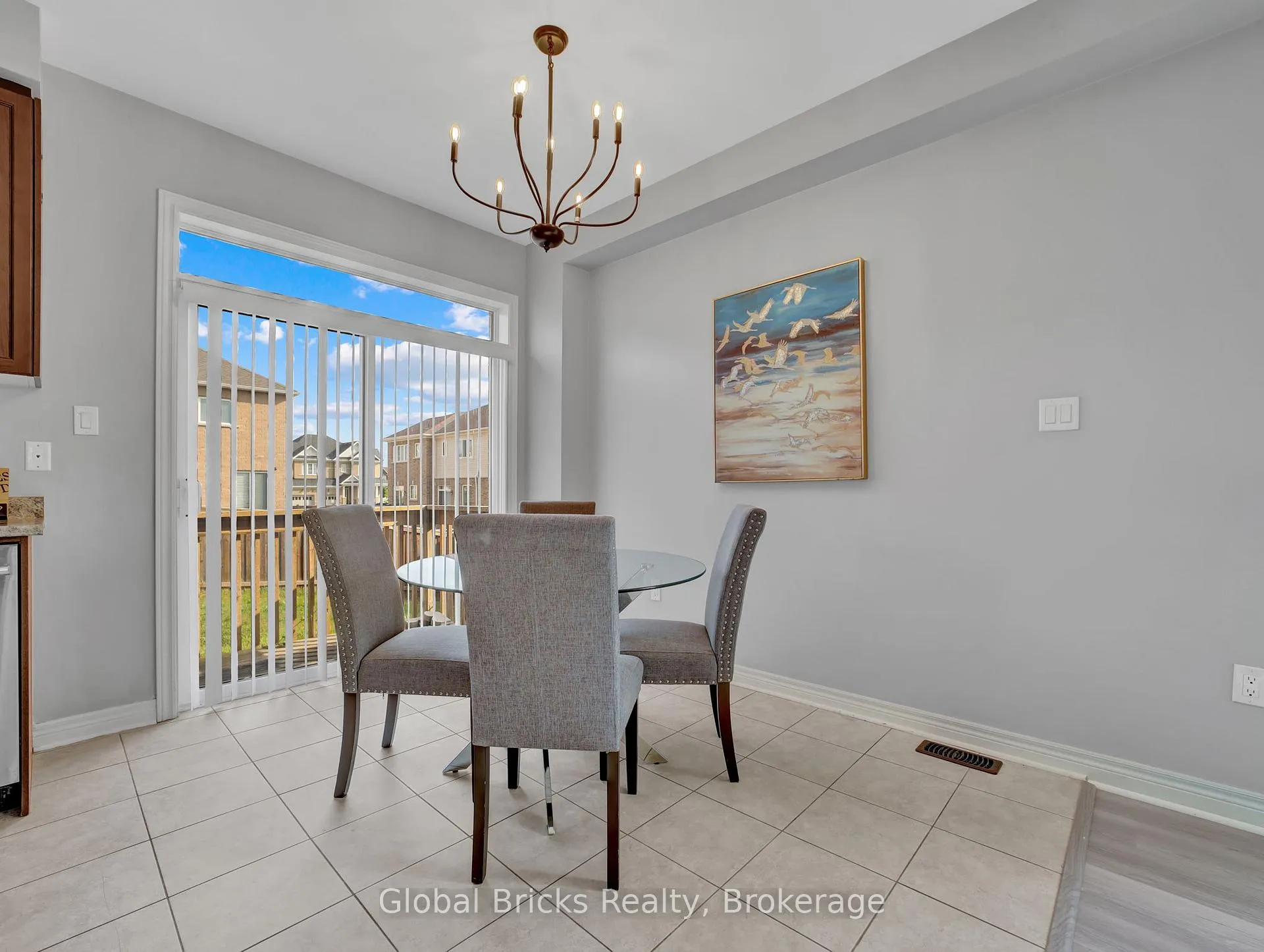 Photo 11 of 15 Hartley Avenue, Brant, Paris — HOMEH