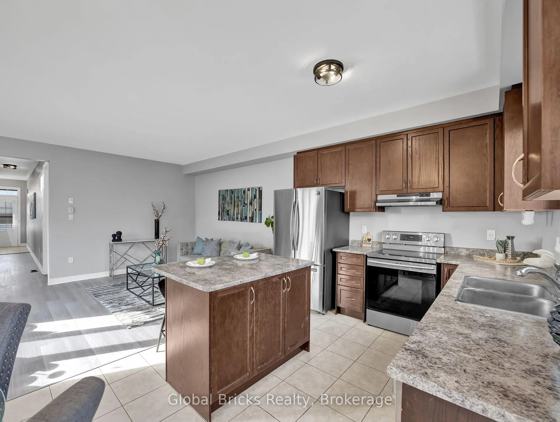 Photo 15 of 15 Hartley Avenue, Brant, Paris — HOMEH