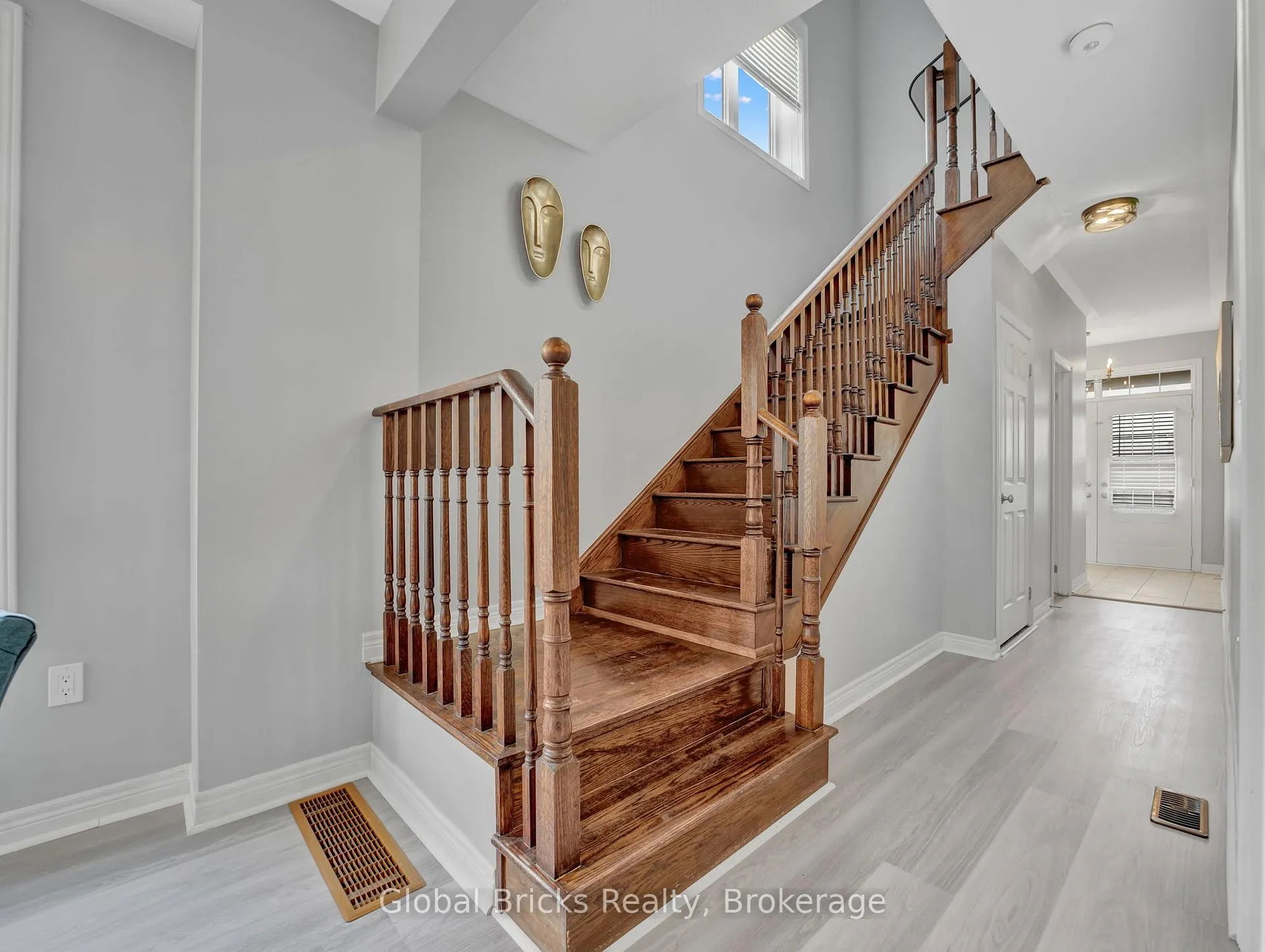 Photo 20 of 15 Hartley Avenue, Brant, Paris — HOMEH