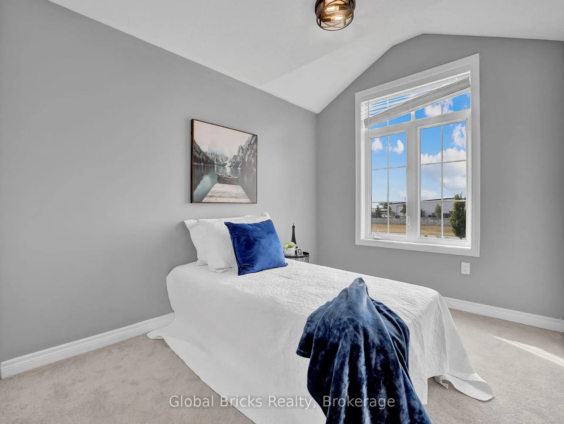 Photo 21 of 15 Hartley Avenue, Brant, Paris — HOMEH