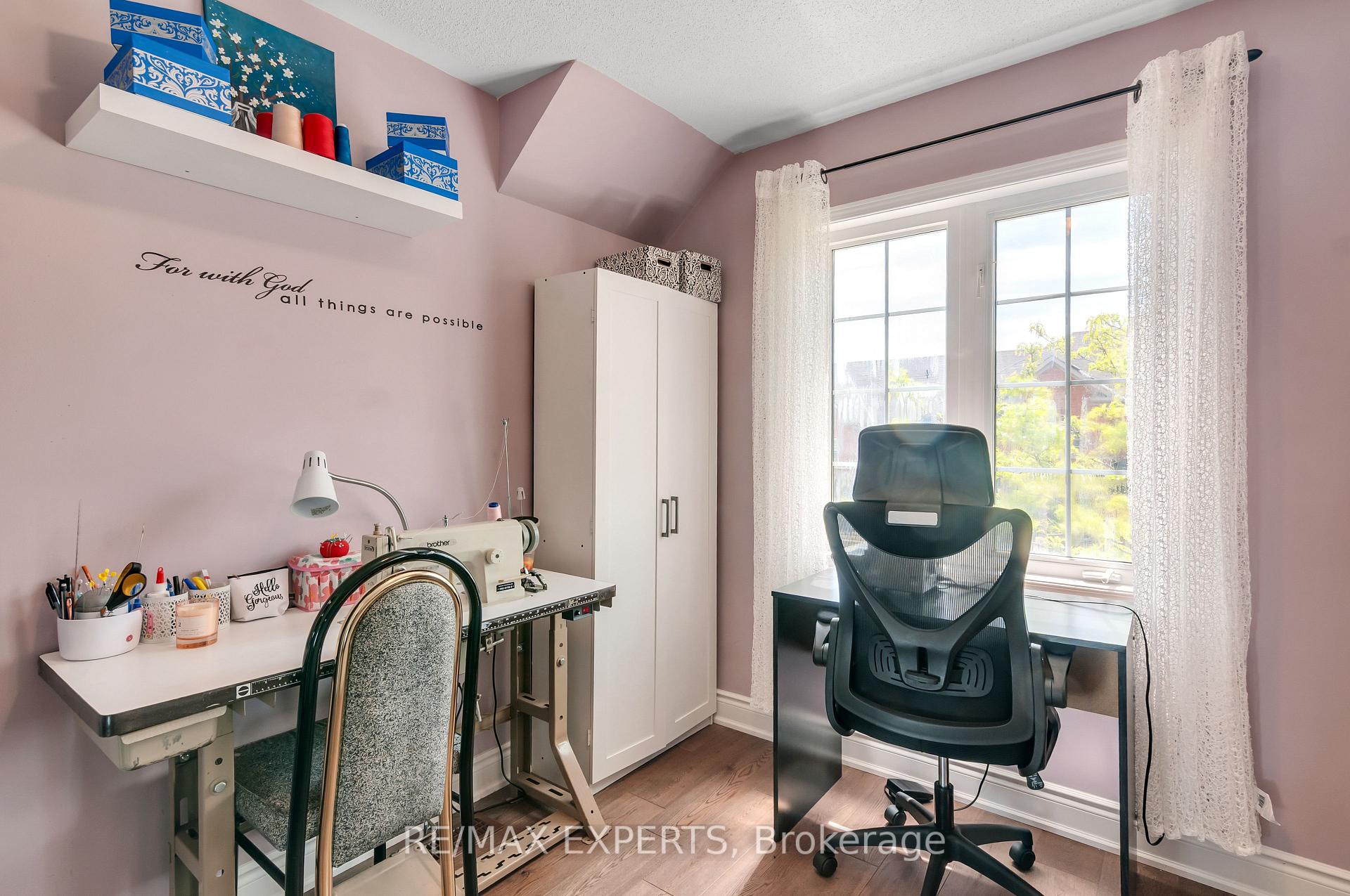 Photo 31 of 76 Eagle Trace Drive, Brampton, Sandringham-Wellington — HOMEH