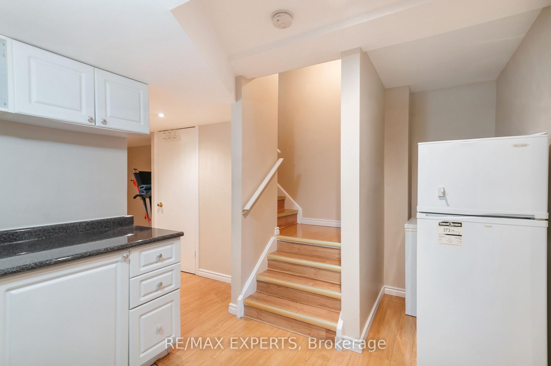 Photo 34 of 76 Eagle Trace Drive, Brampton, Sandringham-Wellington — HOMEH