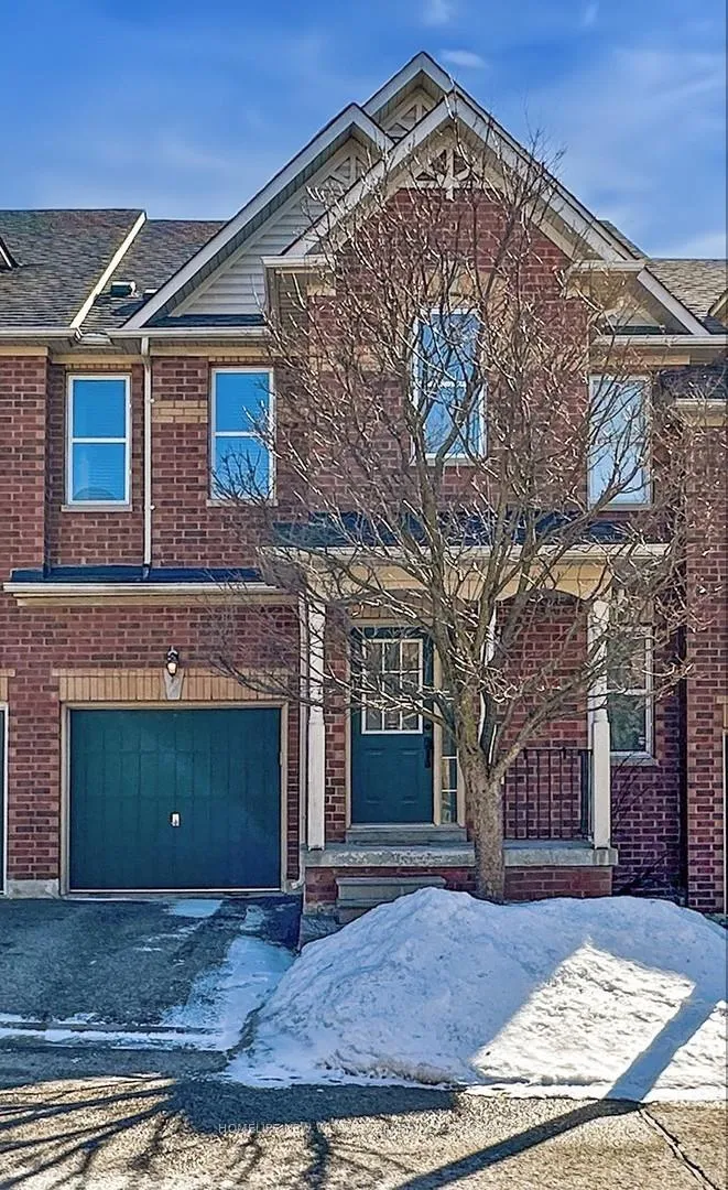 Photo 2 of 11 Drew Kelly Way, Markham, Buttonville — HOMEH