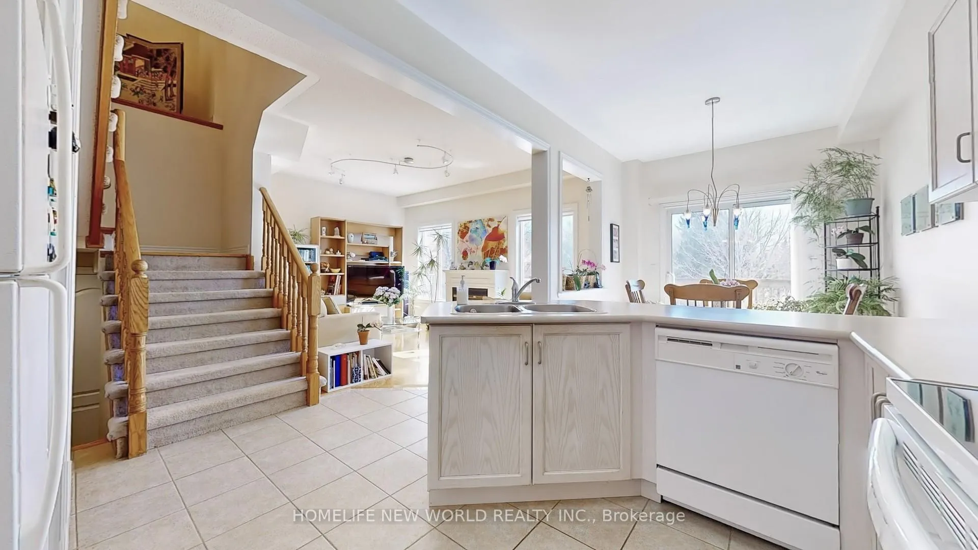 Photo 15 of 11 Drew Kelly Way, Markham, Buttonville — HOMEH