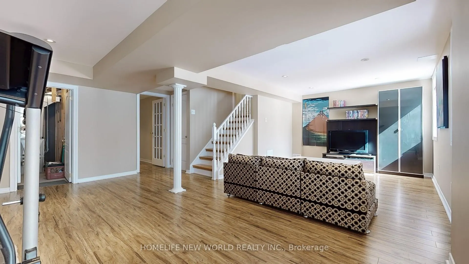 Photo 38 of 11 Drew Kelly Way, Markham, Buttonville — HOMEH