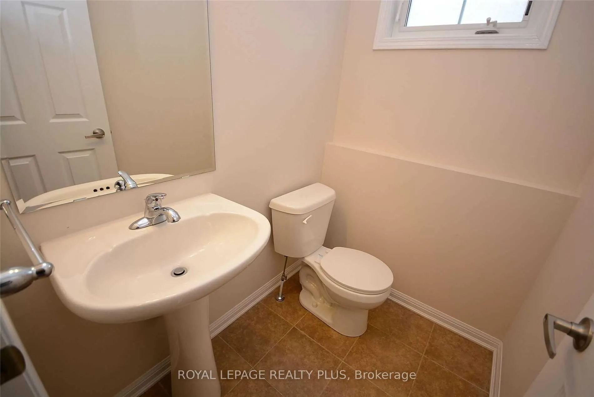 Photo 10 of 346 Cavanagh Lane, Milton, Willmott — HOMEH