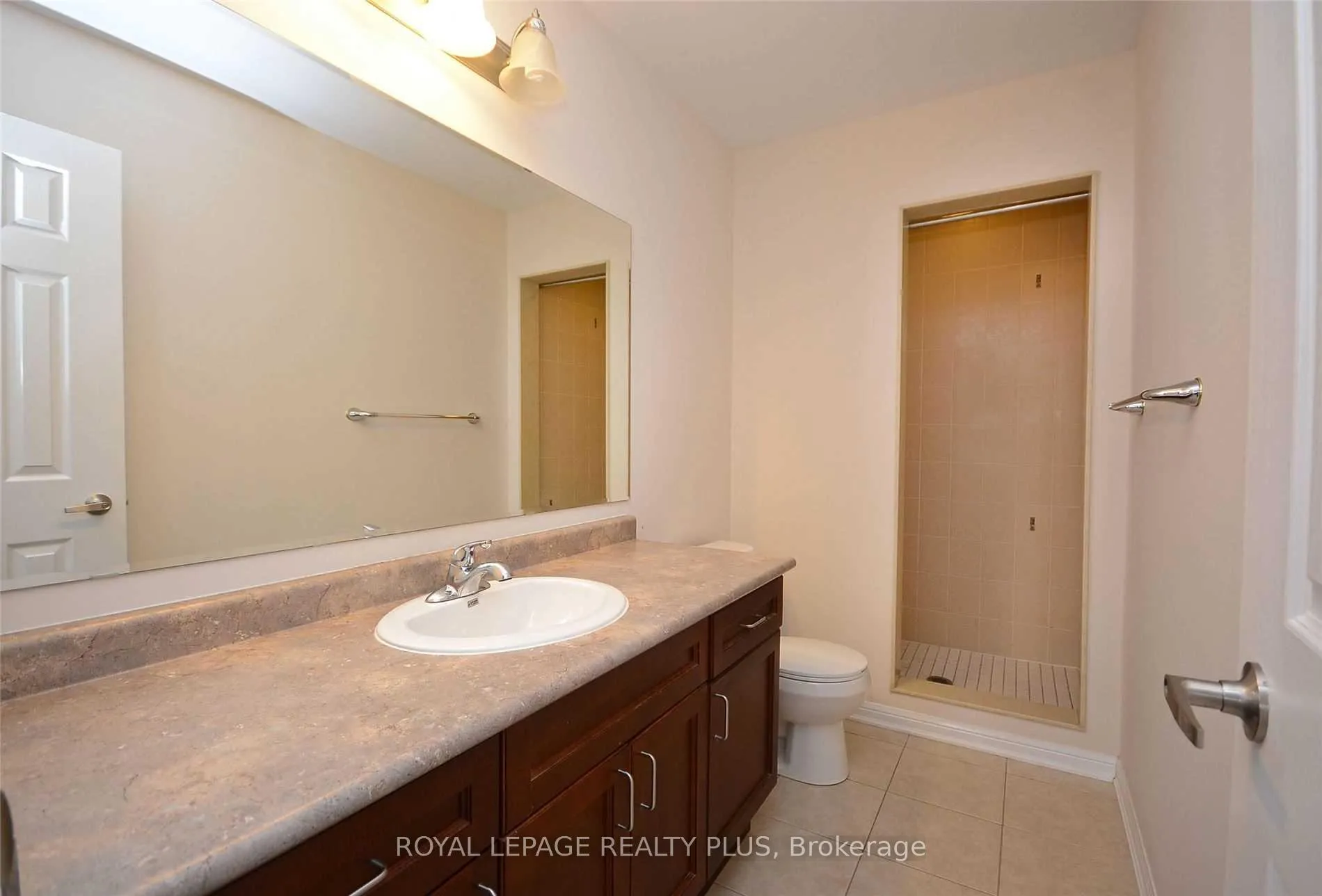 Photo 13 of 346 Cavanagh Lane, Milton, Willmott — HOMEH