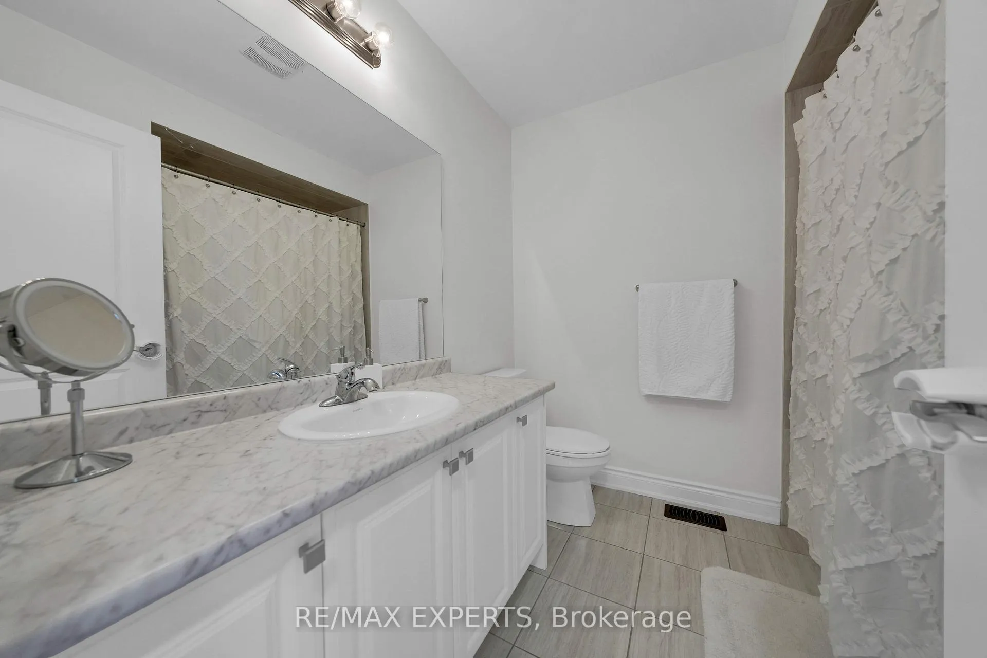 Photo 28 of 27 Arnold Crescent, New Tecumseth, Alliston — HOMEH