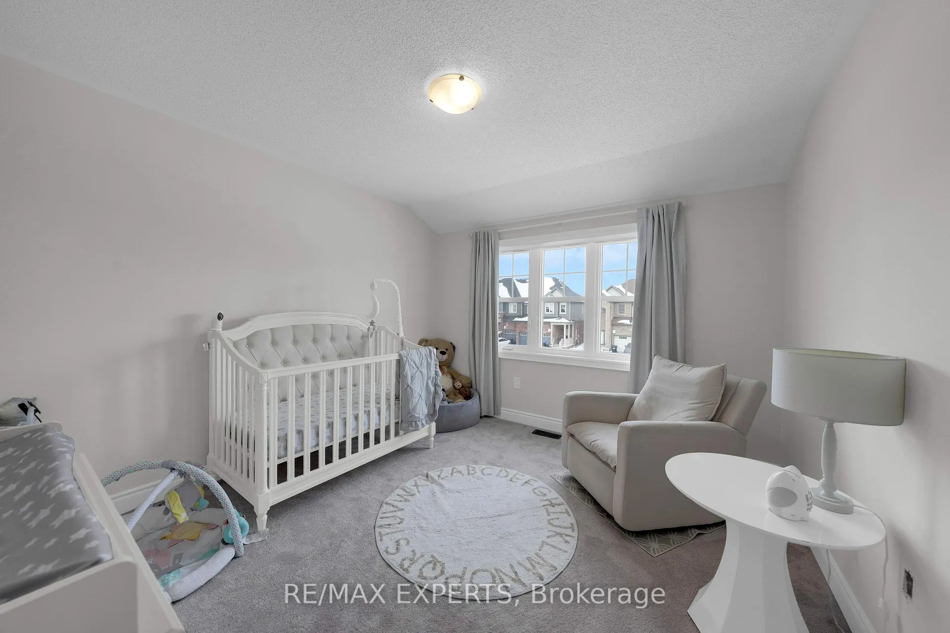 Photo 29 of 27 Arnold Crescent, New Tecumseth, Alliston — HOMEH